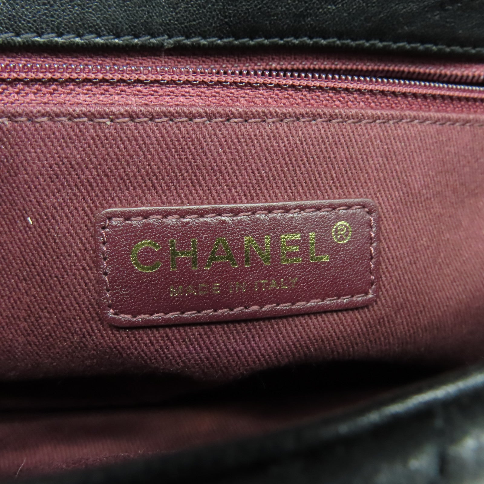 CHANEL 斜紋牛皮皮革Chain Shoulder金扣鏈帶肩背袋黑色