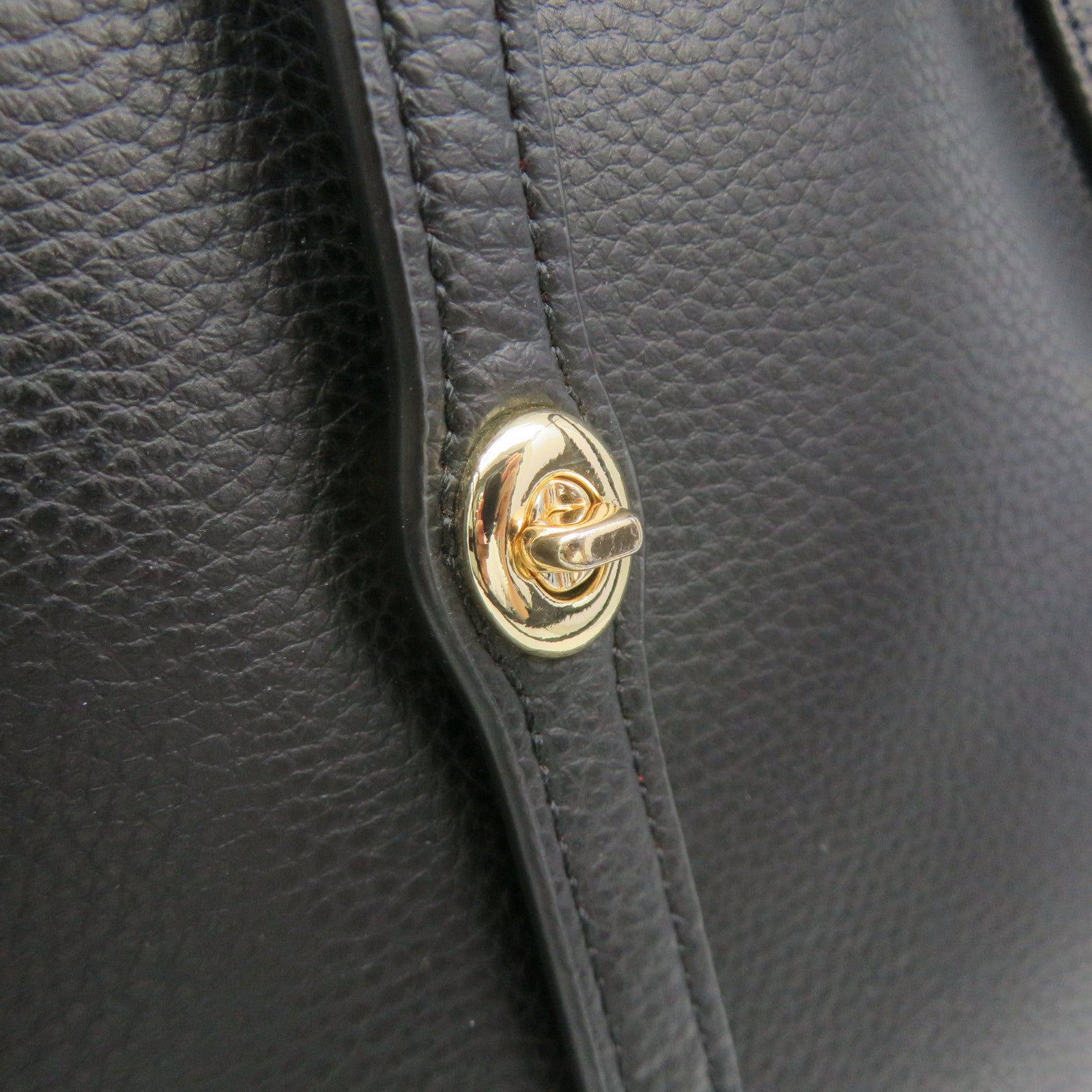 COACH Leather Shoulder Bag Black/Red