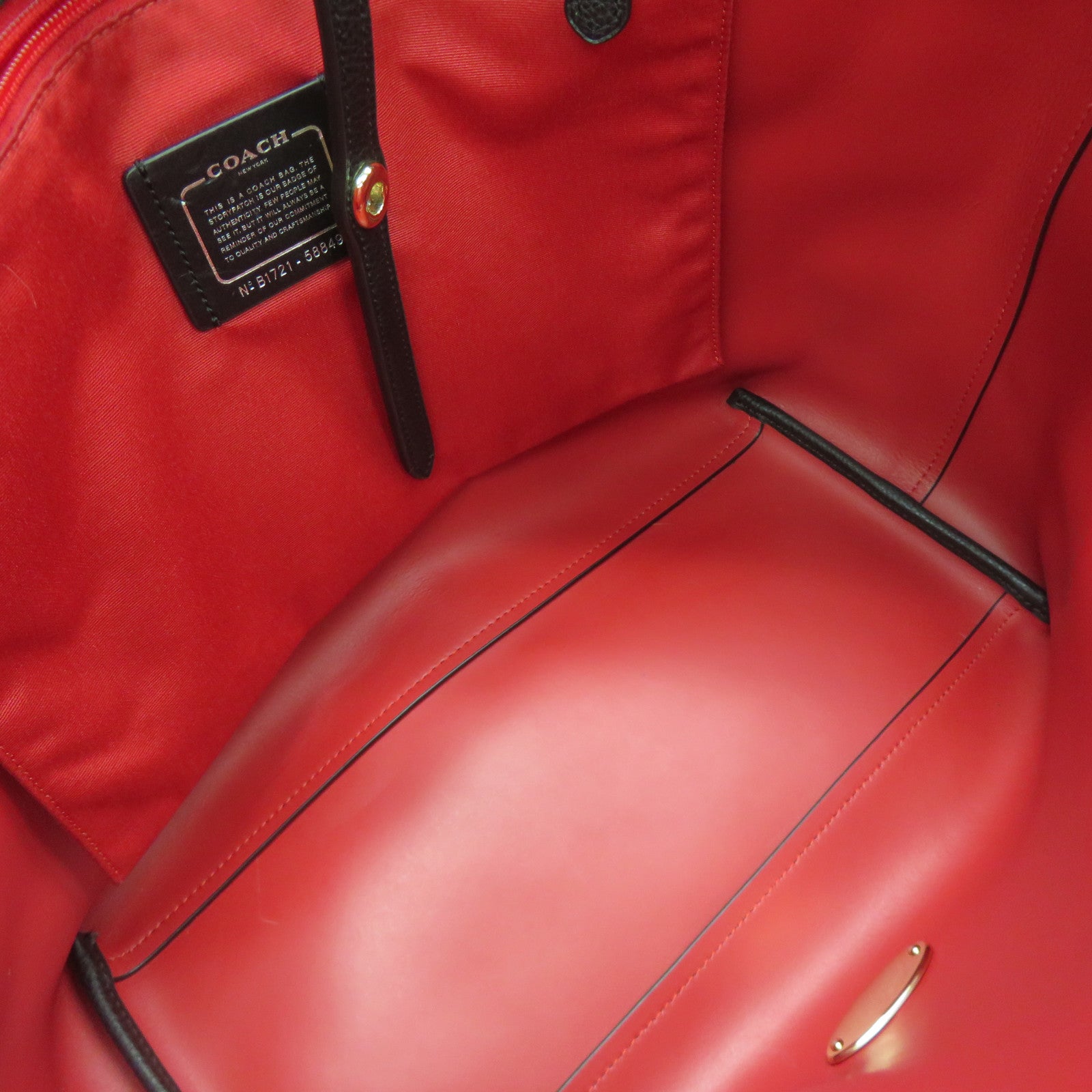 COACH Leather Shoulder Bag Black/Red