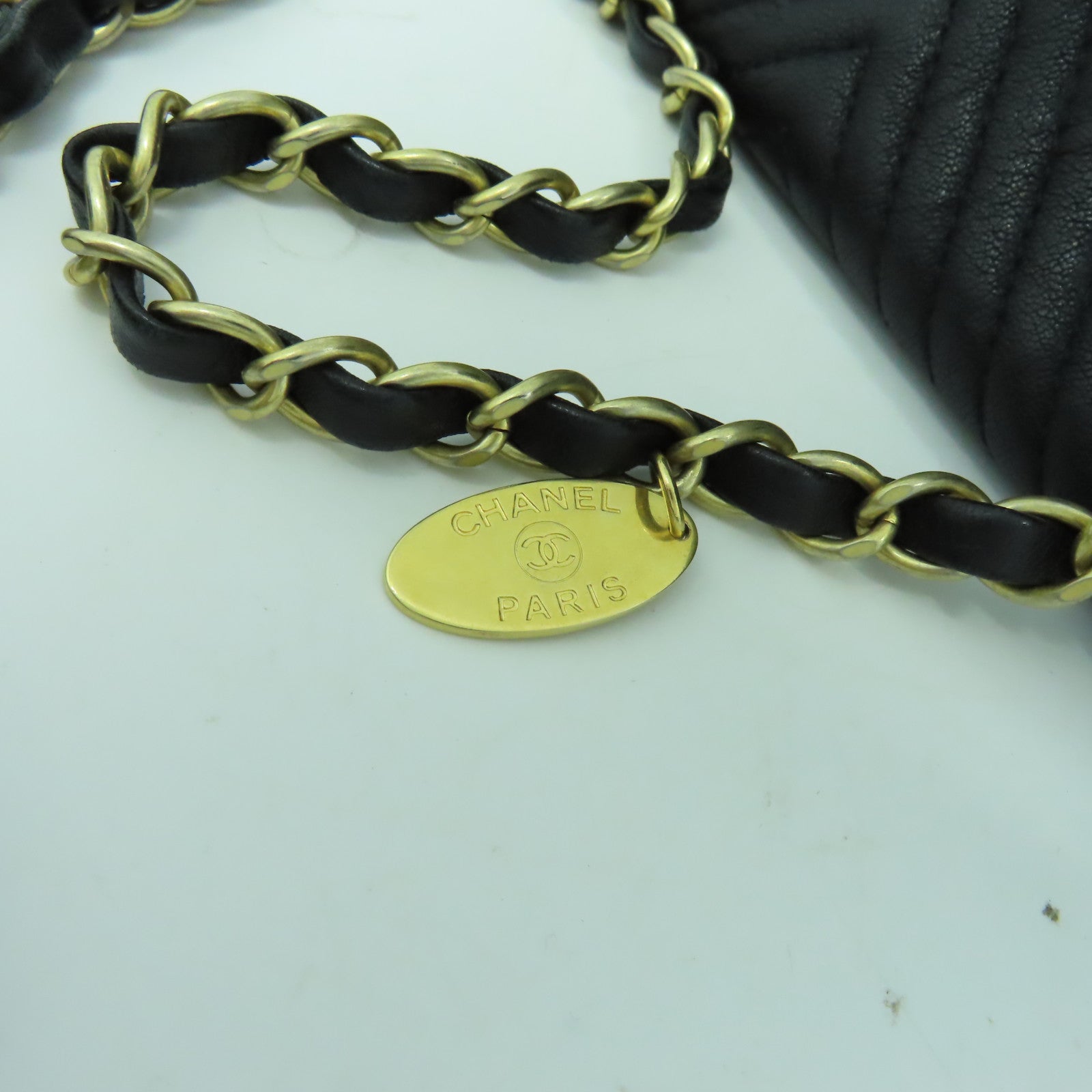 CHANEL 斜紋牛皮皮革Chain Shoulder金扣鏈帶肩背袋黑色