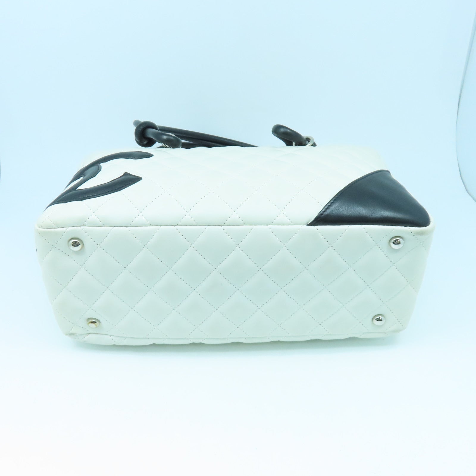 CHANEL Rhombus Calfskin Leather Cambon Silver Buckle Shoulder Bag White/Black