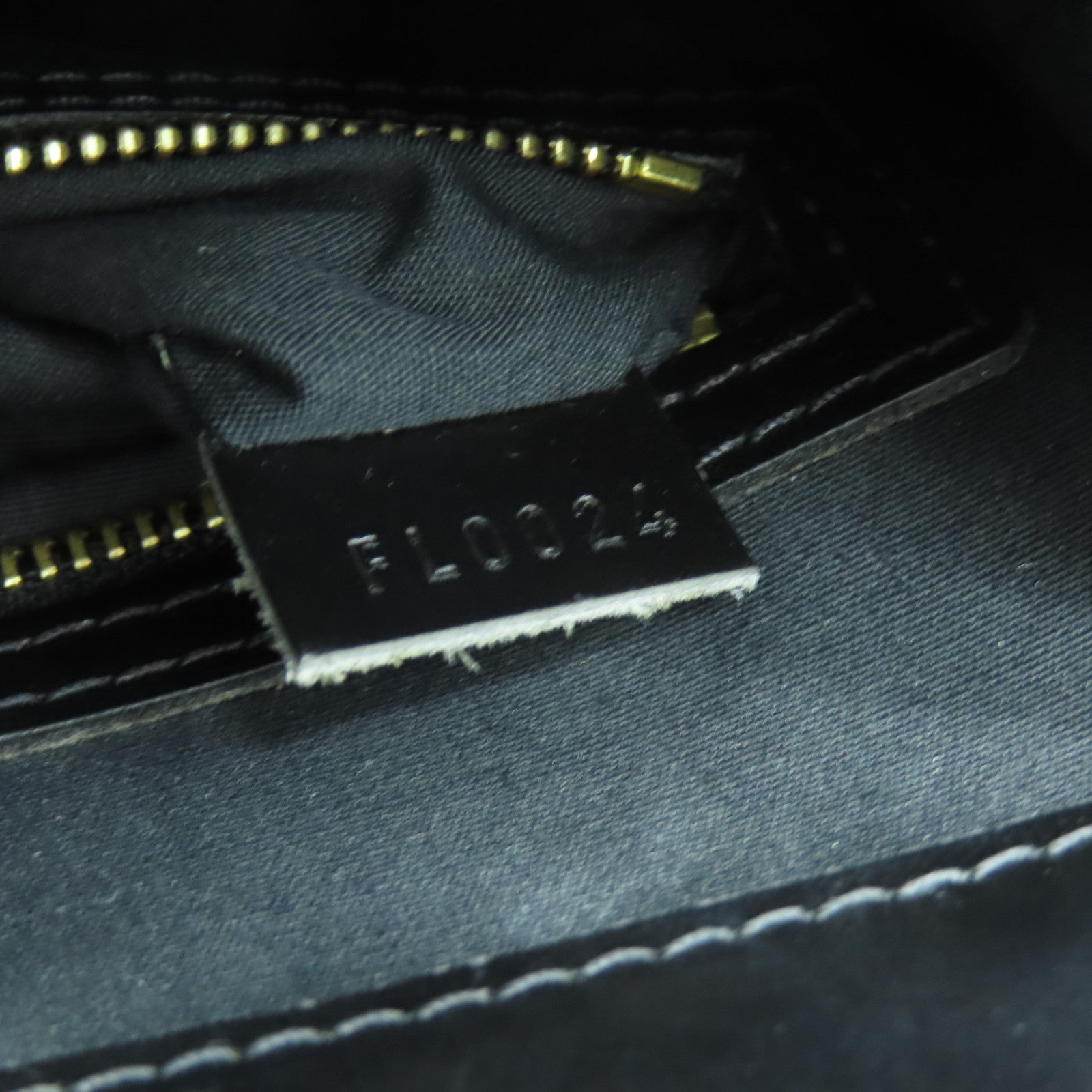 LOUIS VUITTON Epi Hand Bag金扣手挽袋黑色