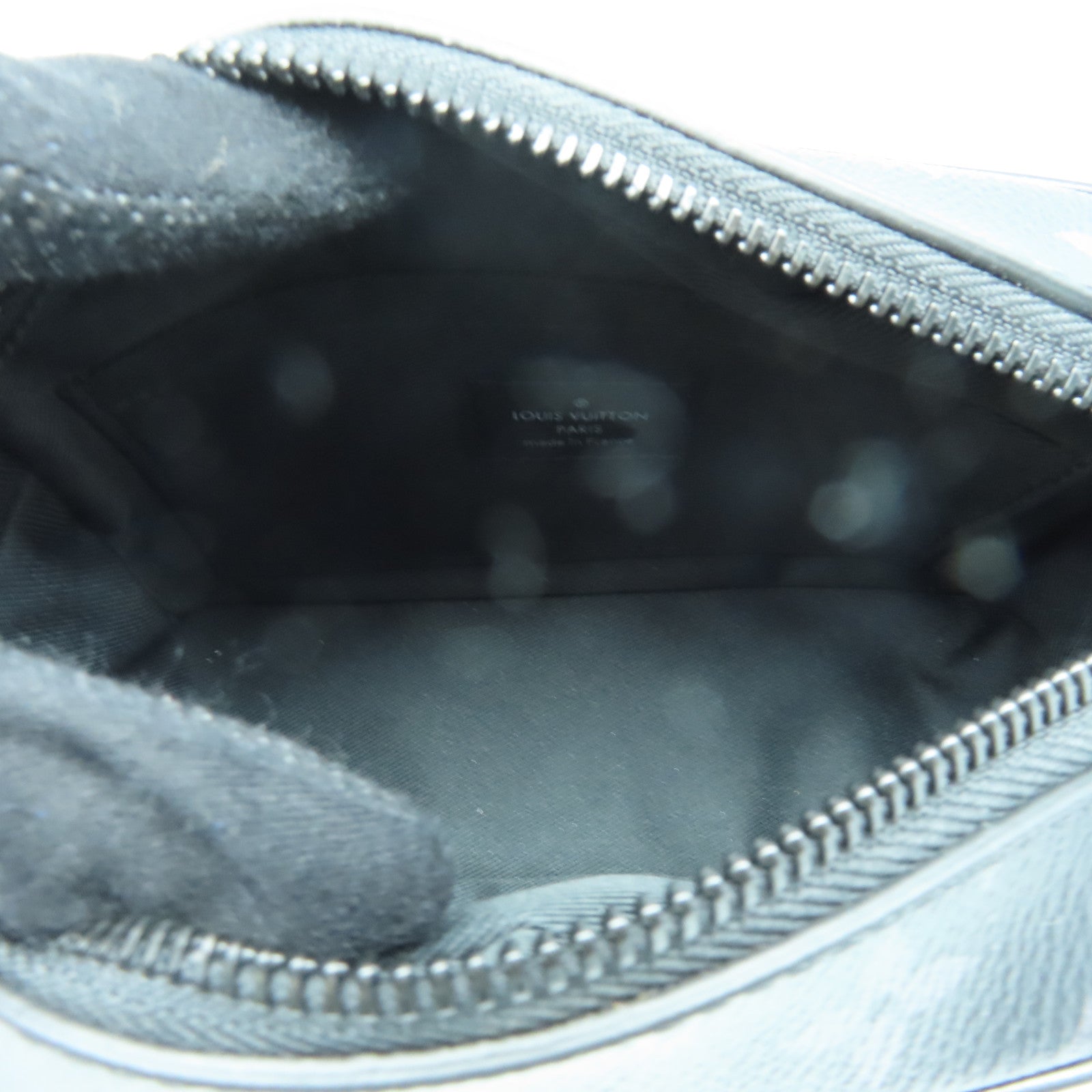 LOUIS VUITTON Monogram Eclipse Mini Soft Trunk肩背袋黑色
