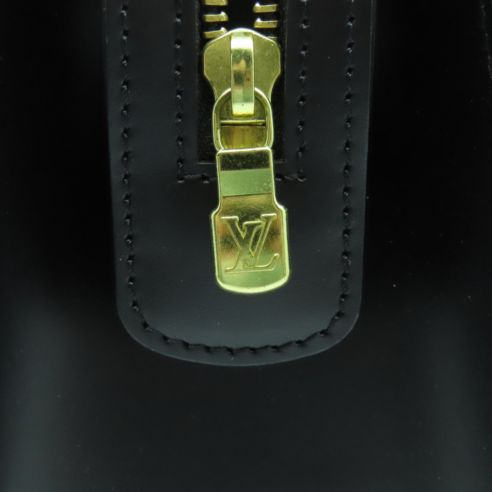 LOUIS VUITTON Epi Hand Bag金扣手挽袋黑色