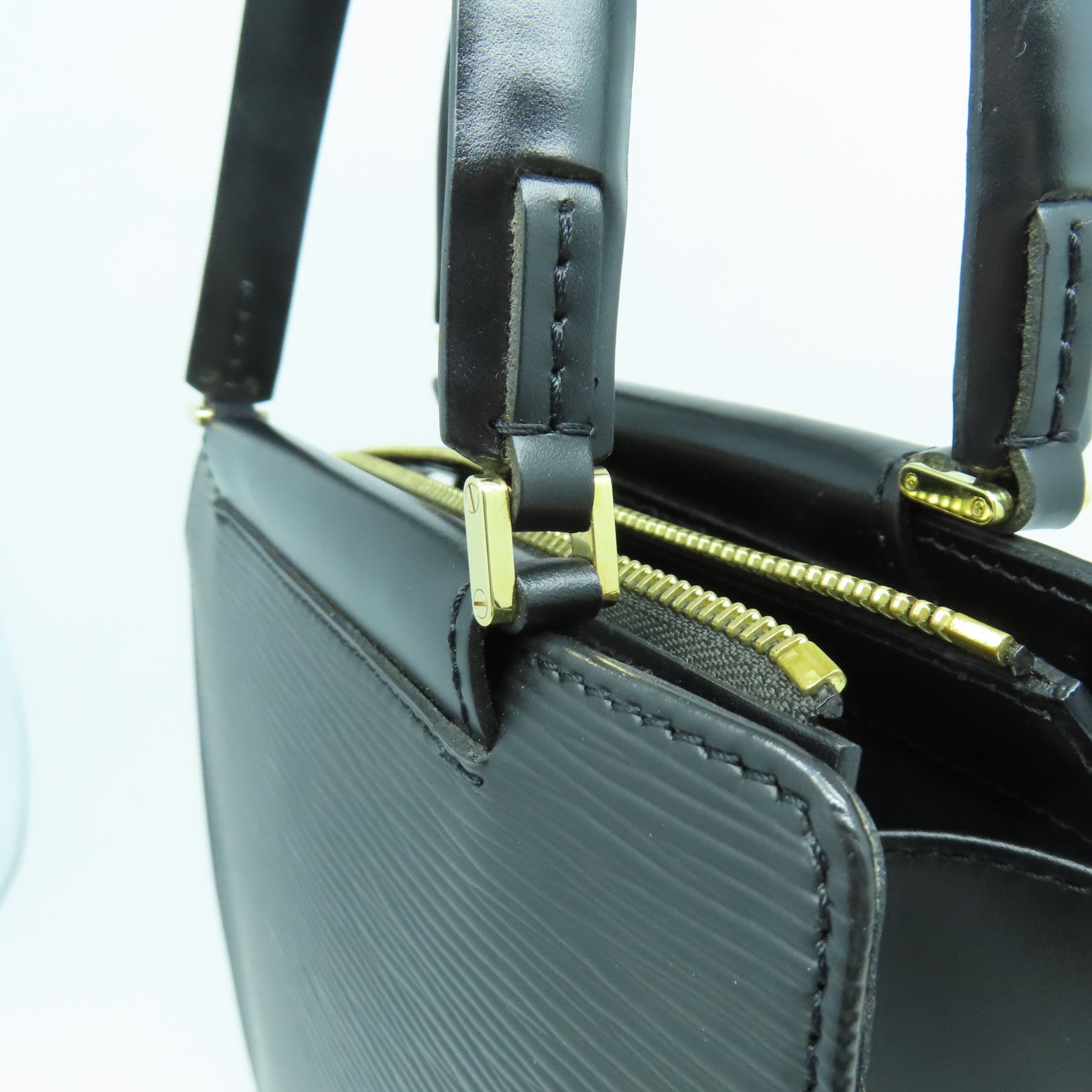 LOUIS VUITTON Epi Hand Bag金扣手挽袋黑色