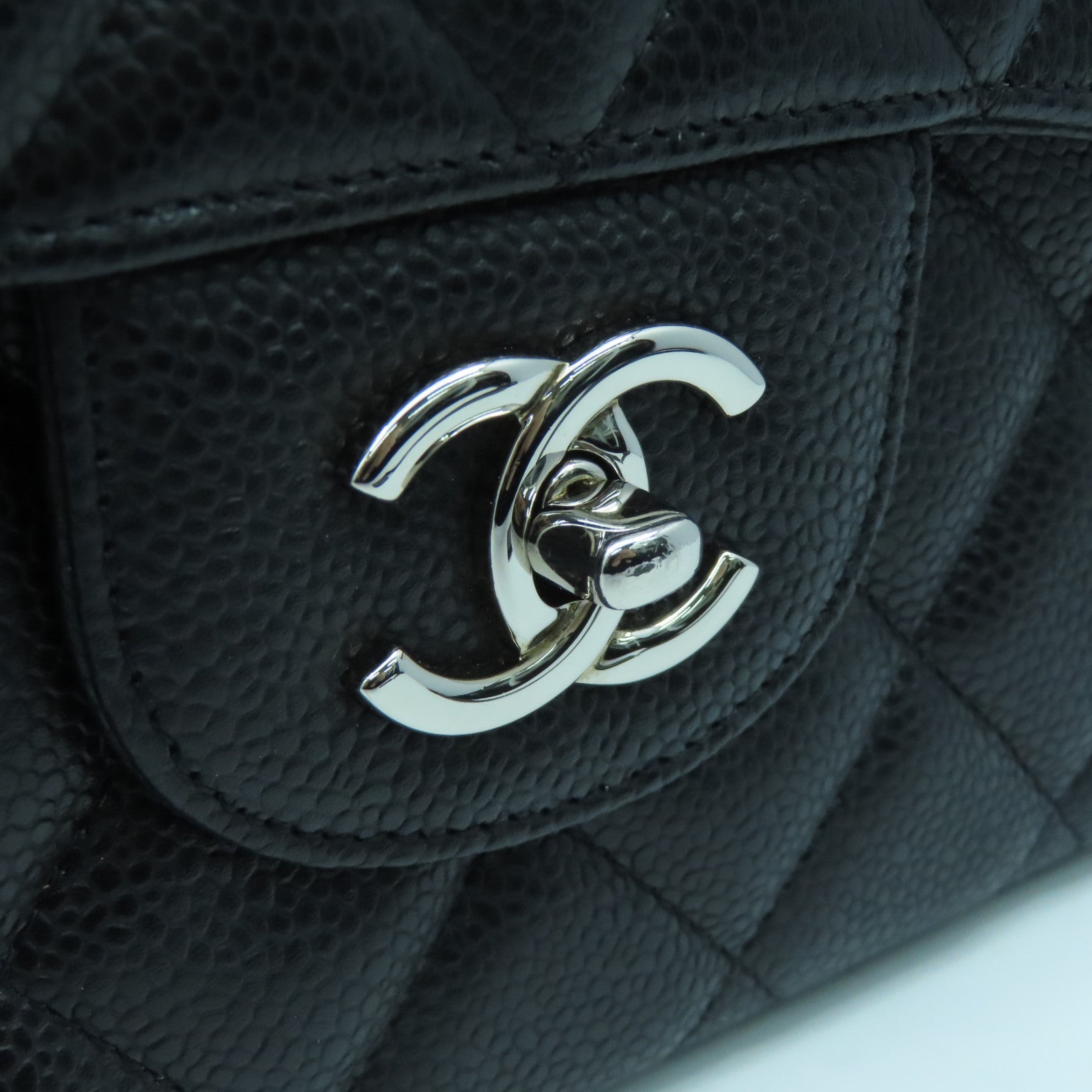 CHANEL Caviar Leather Maxi Silver Buckle Handle Shoulder Bag Black