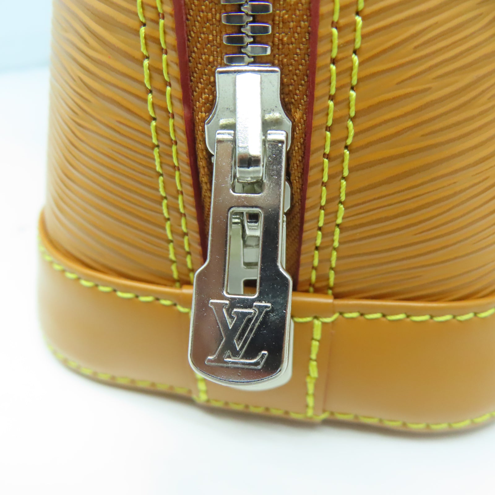 LOUIS VUITTON Epi皮革Alma BB銀扣手挽肩背兩用袋棕色