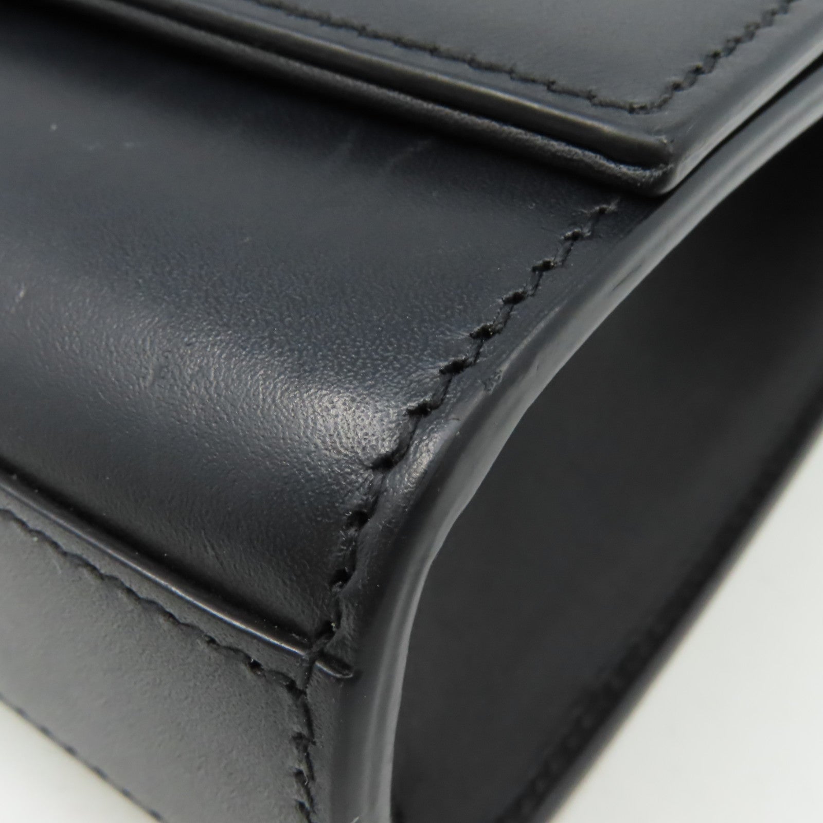 YVES SAINT LAURENT 牛皮皮革Kate Medium Chain Shoulder Bag金扣鏈帶肩背袋黑色