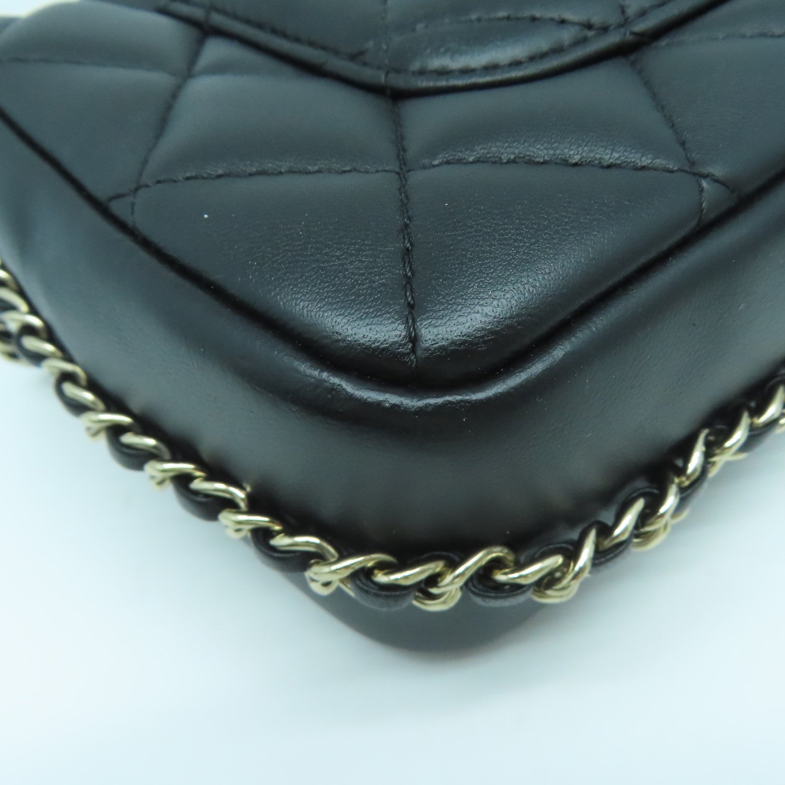 CHANEL 菱格羊皮皮革Chain Shoulder金扣鏈帶肩背袋黑色