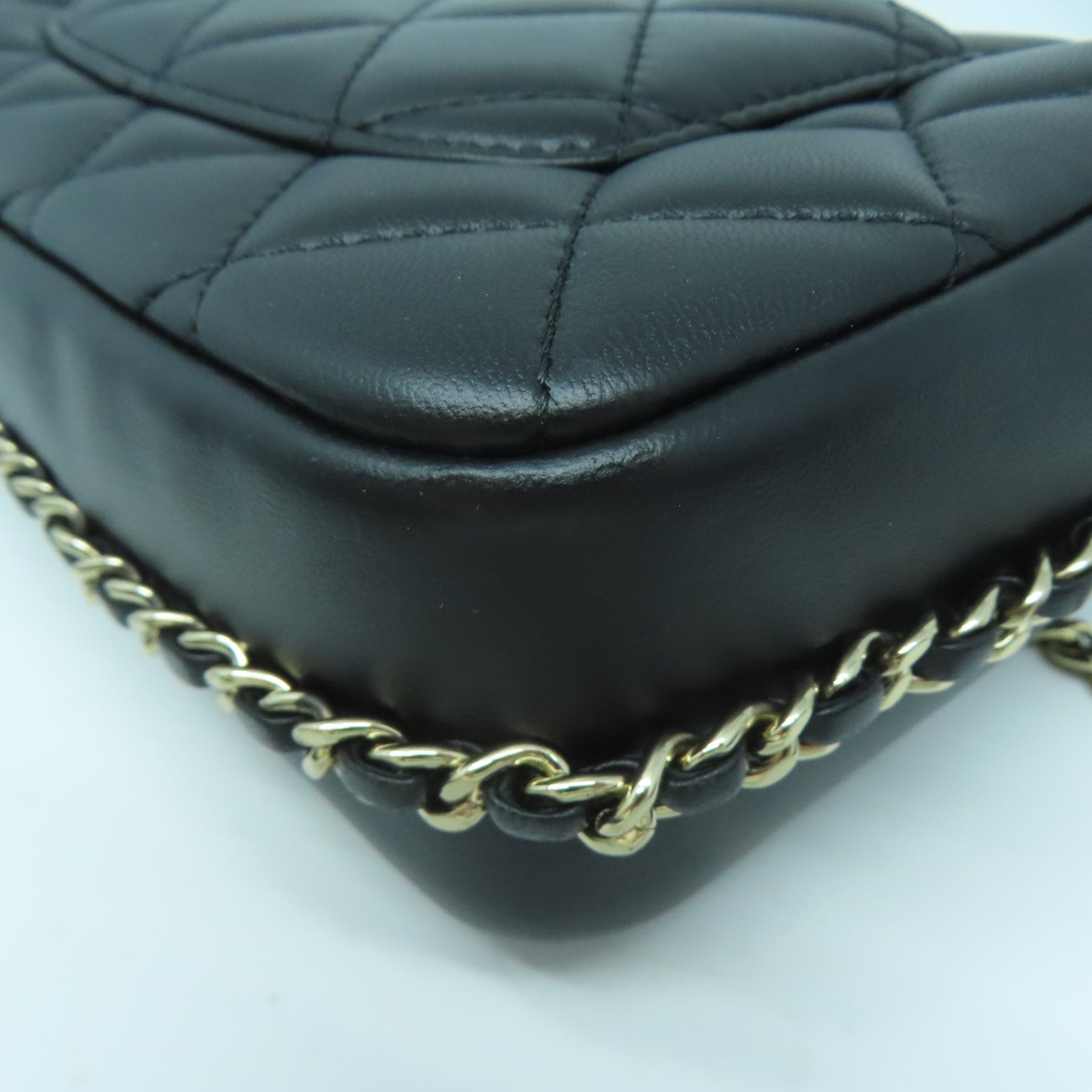 CHANEL 菱格羊皮皮革Chain Shoulder金扣鏈帶肩背袋黑色