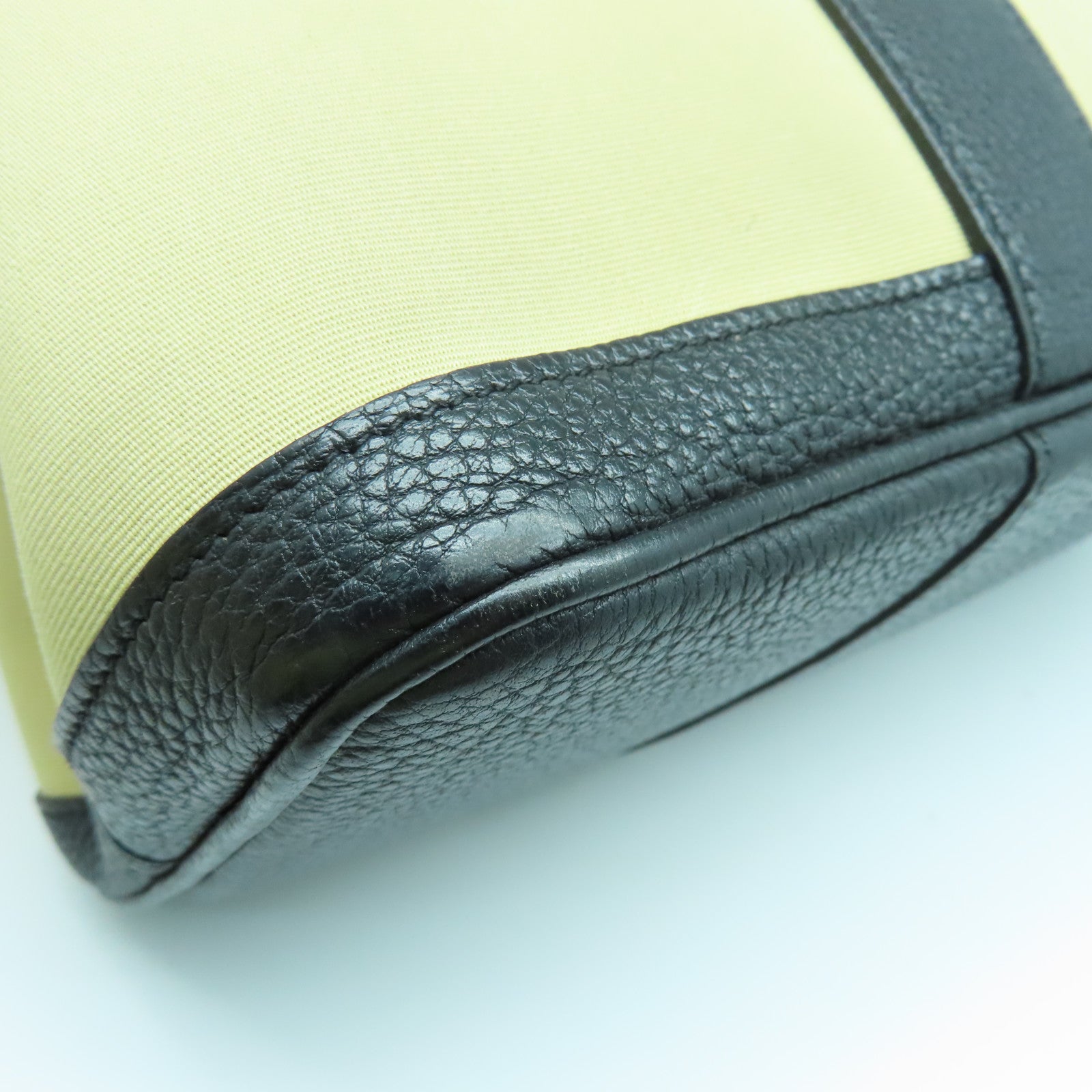 HERMES 帆布Garden Party PM銀扣手挽袋風衣卡其/黑色