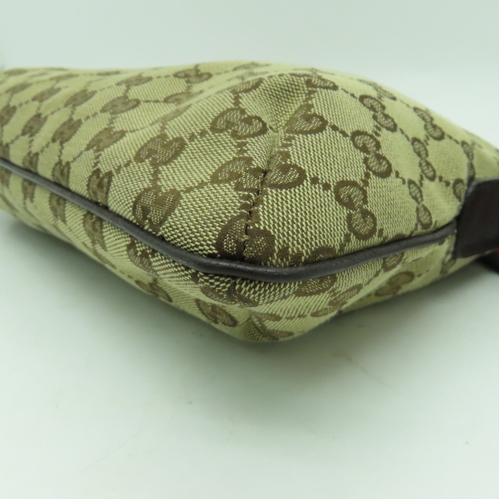 GUCCI 帆布Shoulder Bag銀扣肩背袋啡色