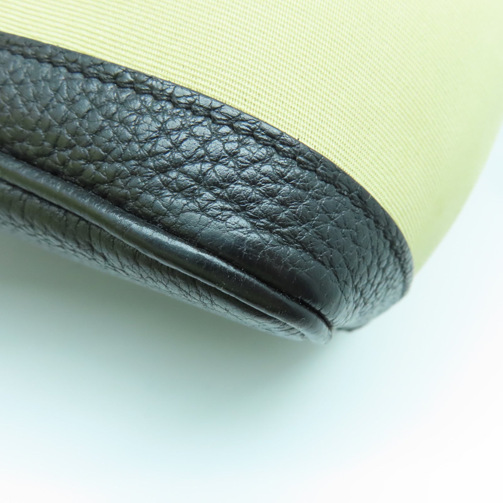 HERMES 帆布Garden Party PM銀扣手挽袋風衣卡其/黑色