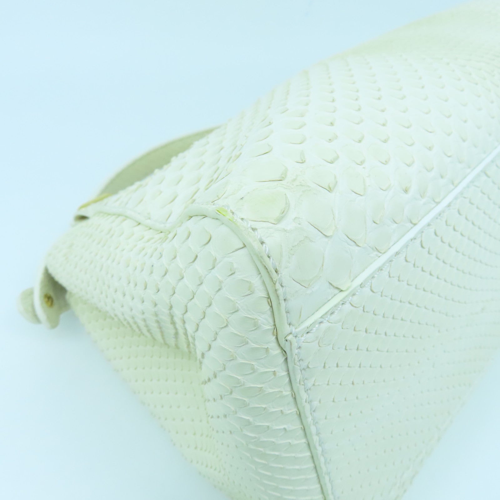 FENDI Snakeskin Leather Mini Peekaboo Gold Buckle Handle Shoulder Bag White