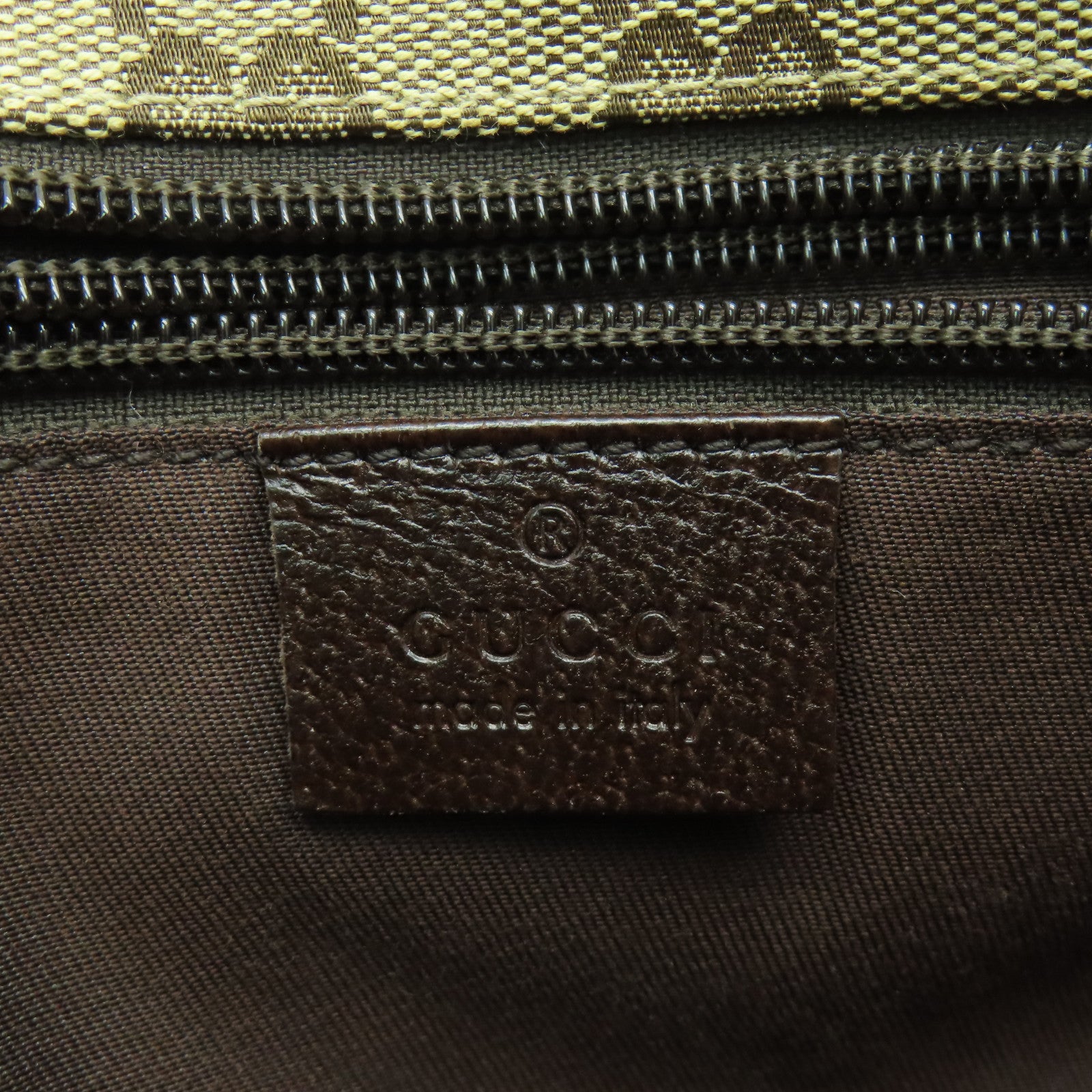 GUCCI 帆布Shoulder Bag銀扣肩背袋啡色