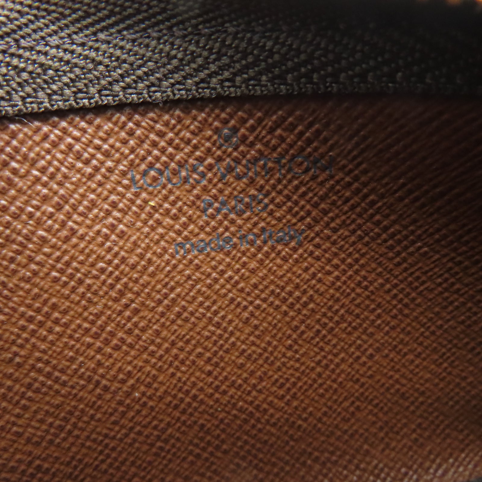 LOUIS VUITTON Monogram Key Case金扣零钱包棕色