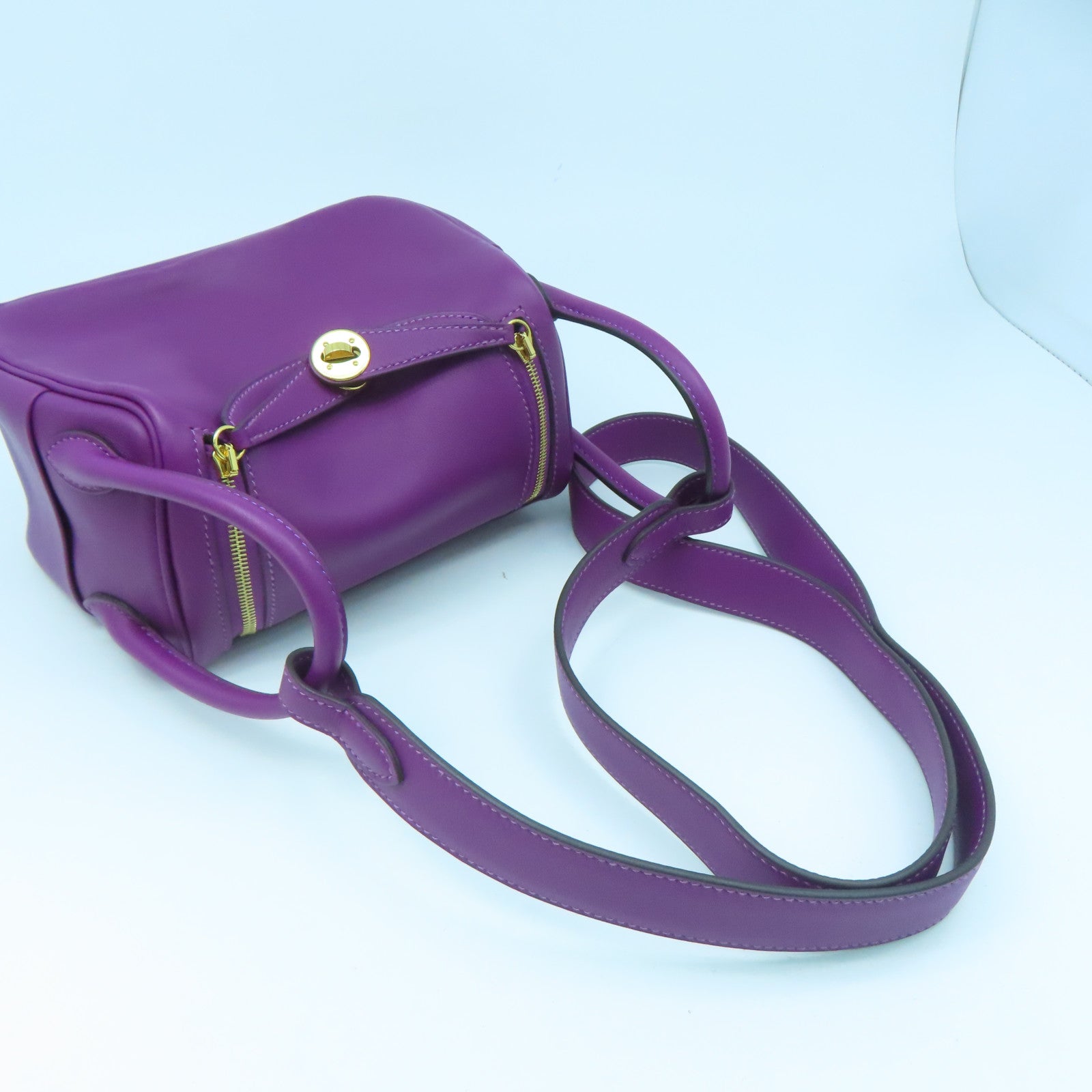 HERMES Swift Leather Mini Lindy Gold Buckle Handle Shoulder Bag Purple