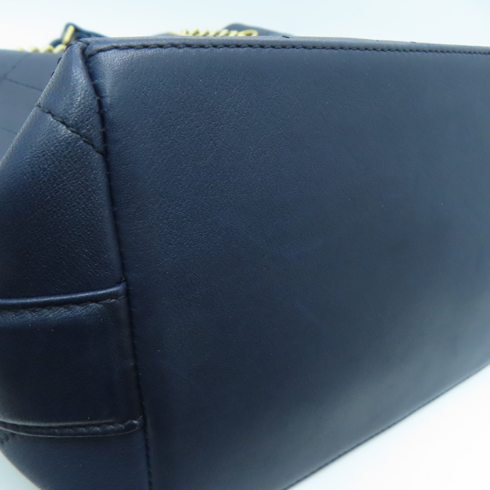 CHANEL 牛皮皮革Shoulder Bag金扣肩背袋藍色