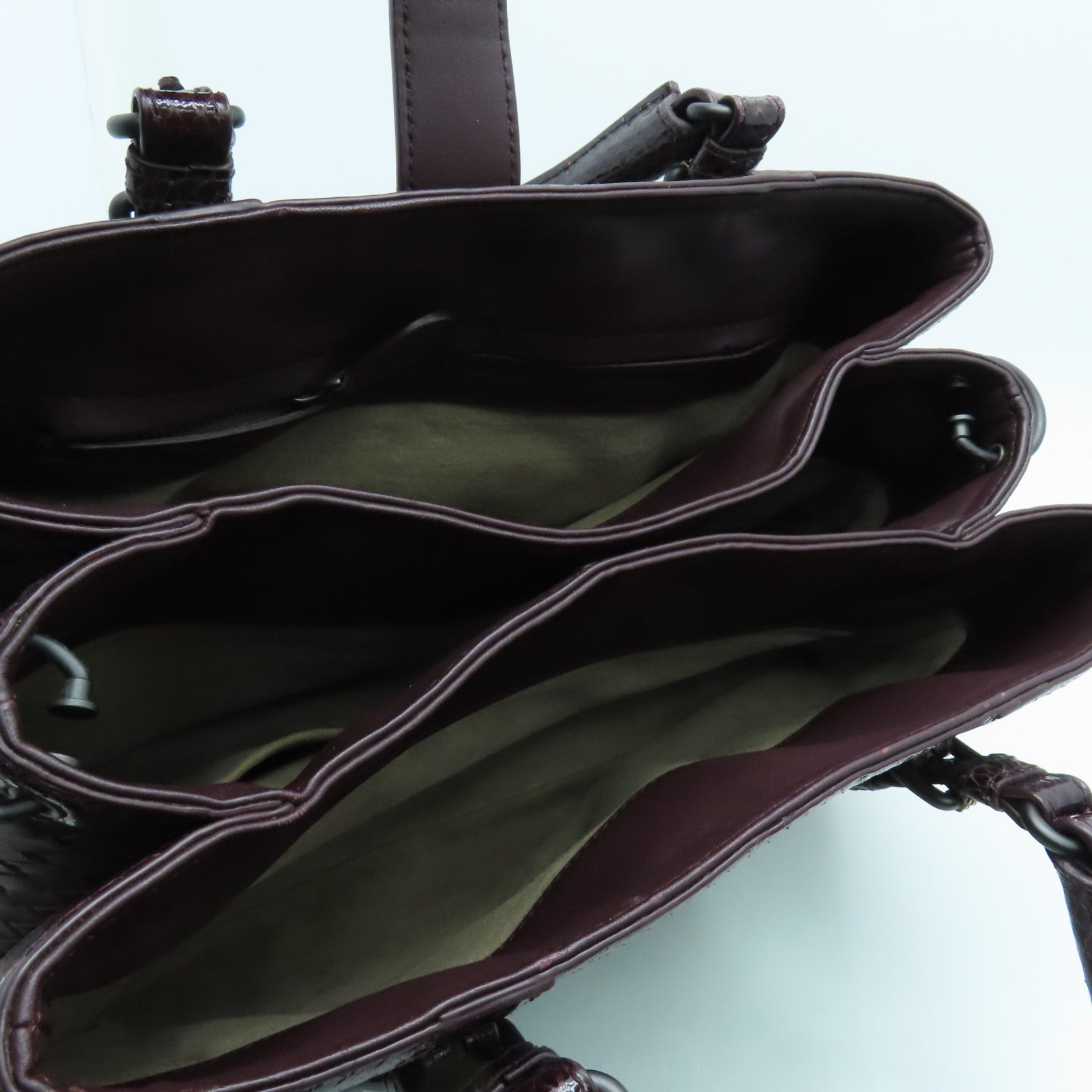 BOTTEGA VENETA 蛇皮皮革/织纹皮革Handbag手挽袋酒红色