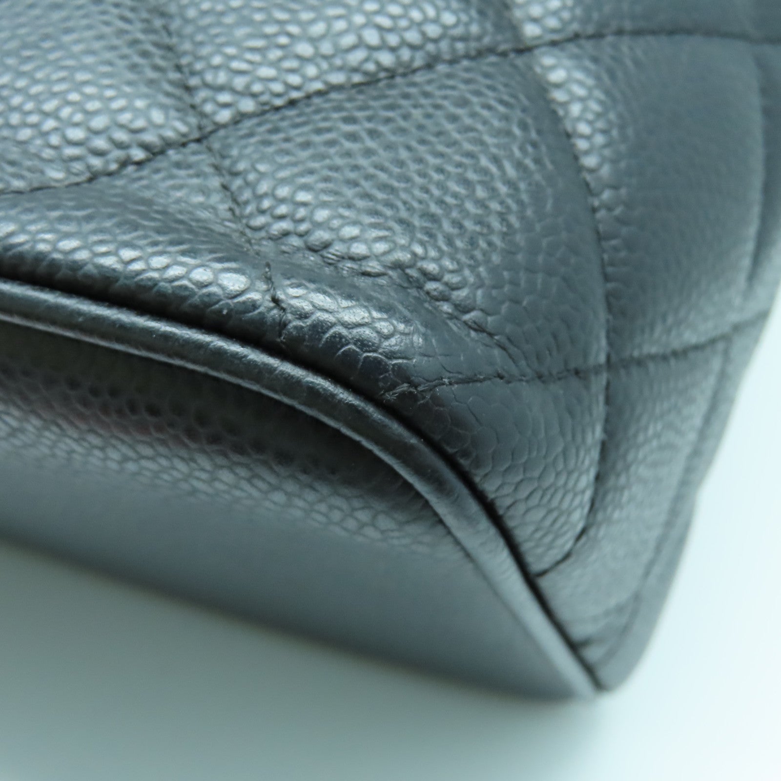 CHANEL 菱格Caviar皮革Handbag銀扣手挽袋黑色