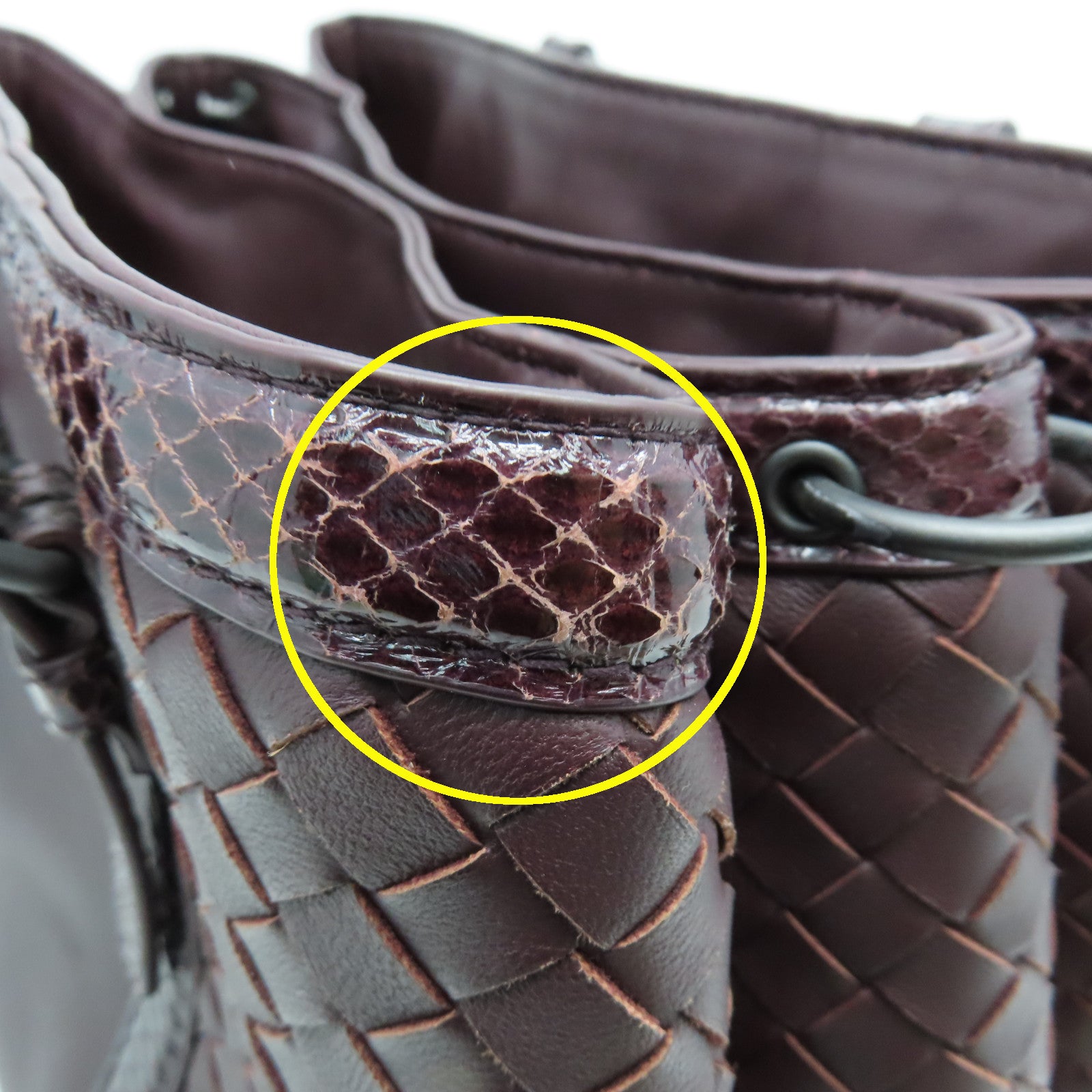 BOTTEGA VENETA 蛇皮皮革/织纹皮革Handbag手挽袋酒红色