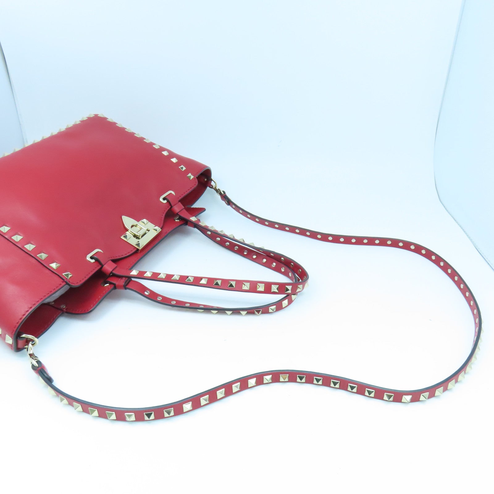 Valentino cowhide leather 2way Shoulder Bag gold buckle handle shoulder bag red