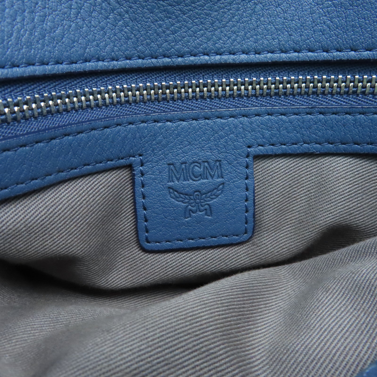 MCM 牛皮皮革2Way Shoulder Bag银扣手挽肩背两用袋蓝色