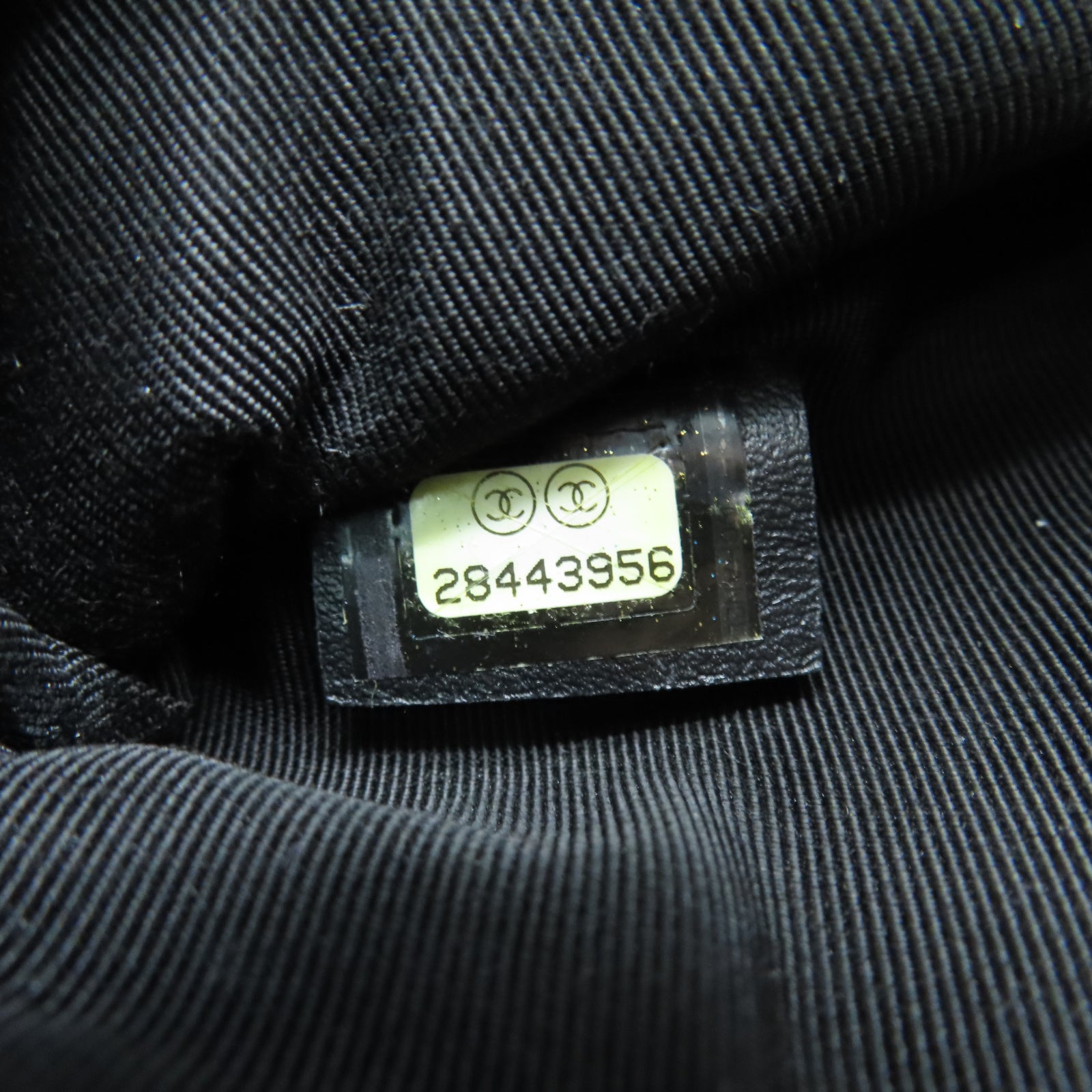 CHANEL 牛皮皮革Wallet金扣錢包黑色