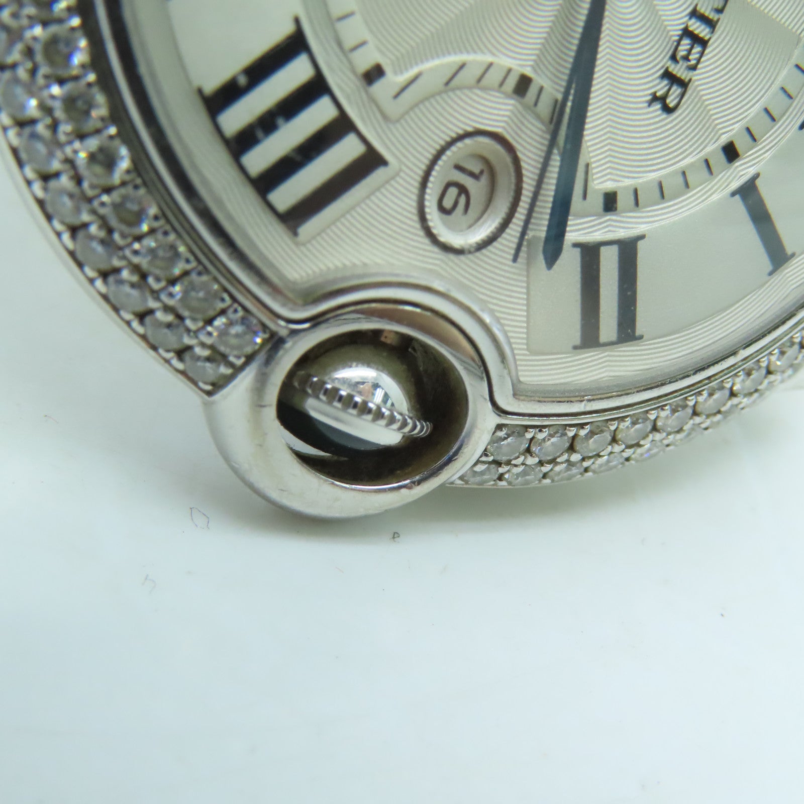 CARTIER 【激減優惠】18K白金Ballon Blue鑽石皮革帶手錶自動機芯米色