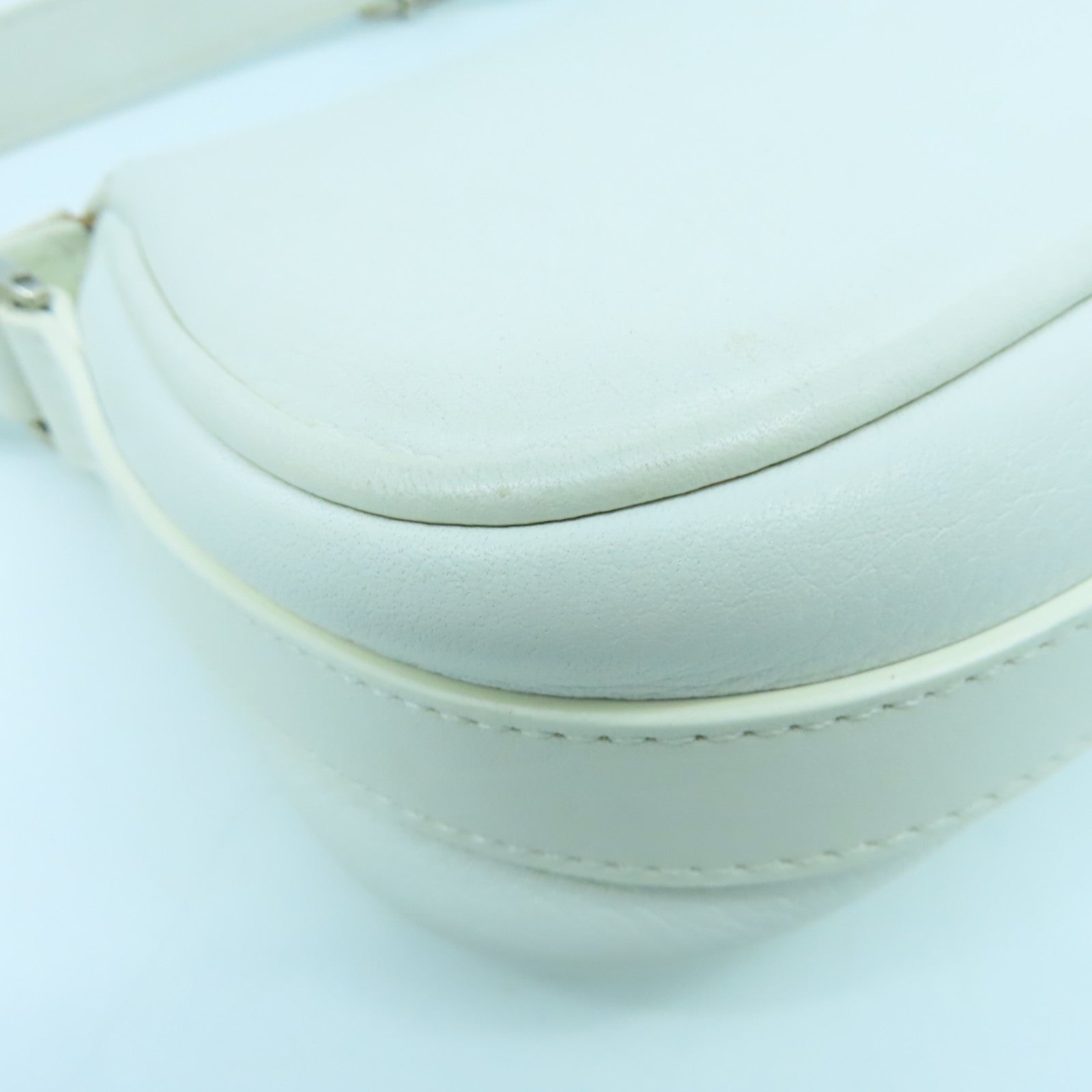 Dior cowhide leather Shoulder Bag silver buckle shoulder bag white