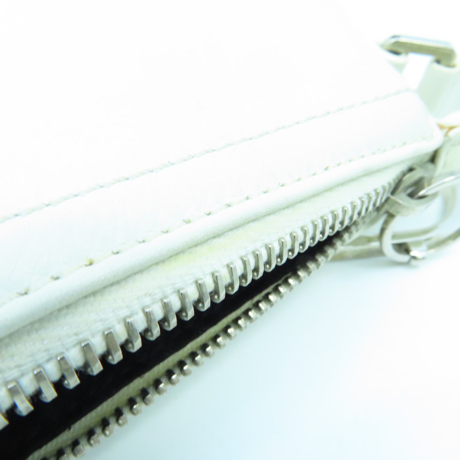 Dior cowhide leather Shoulder Bag silver buckle shoulder bag white