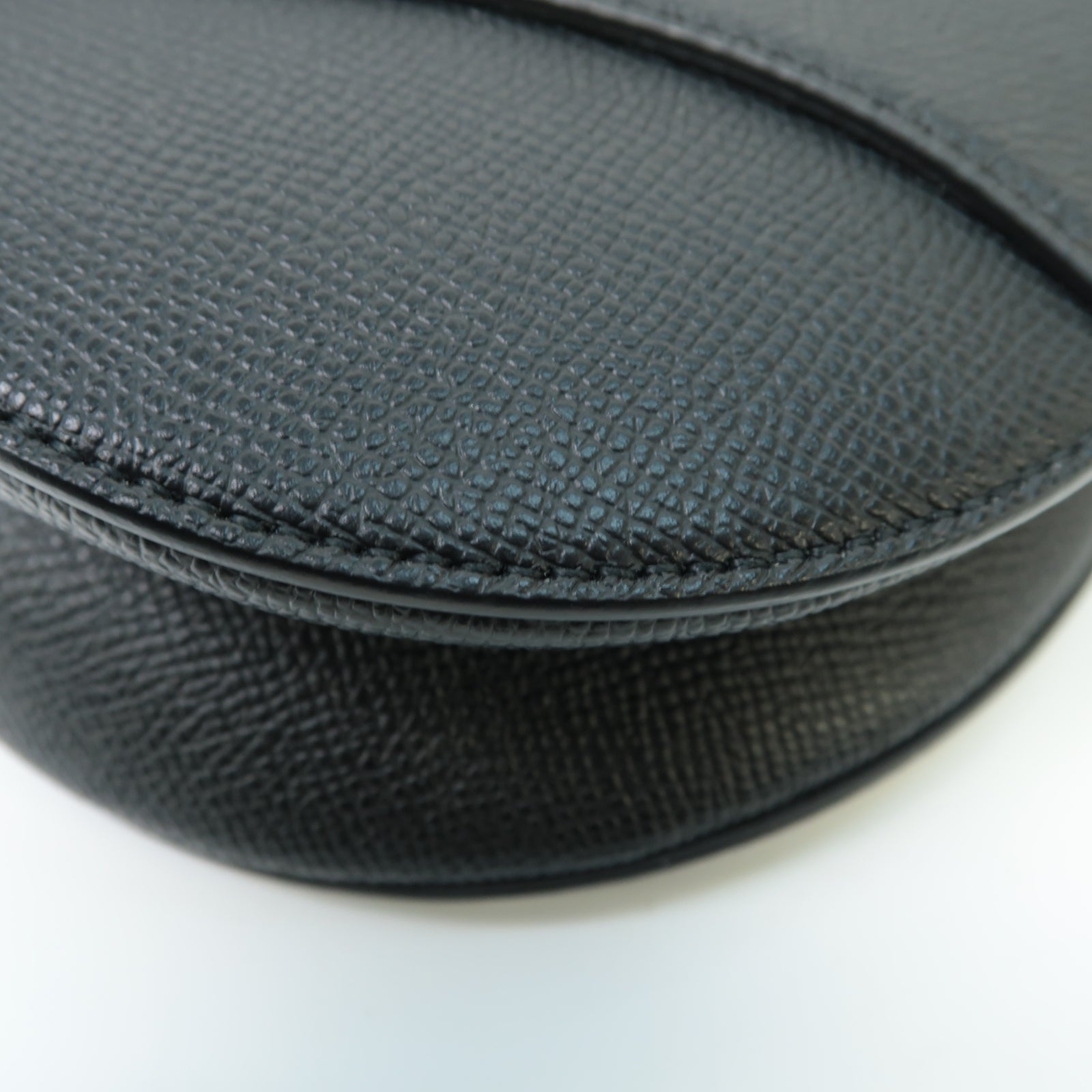 Dior 牛皮皮革Saddle Bag金扣手挽袋黒色