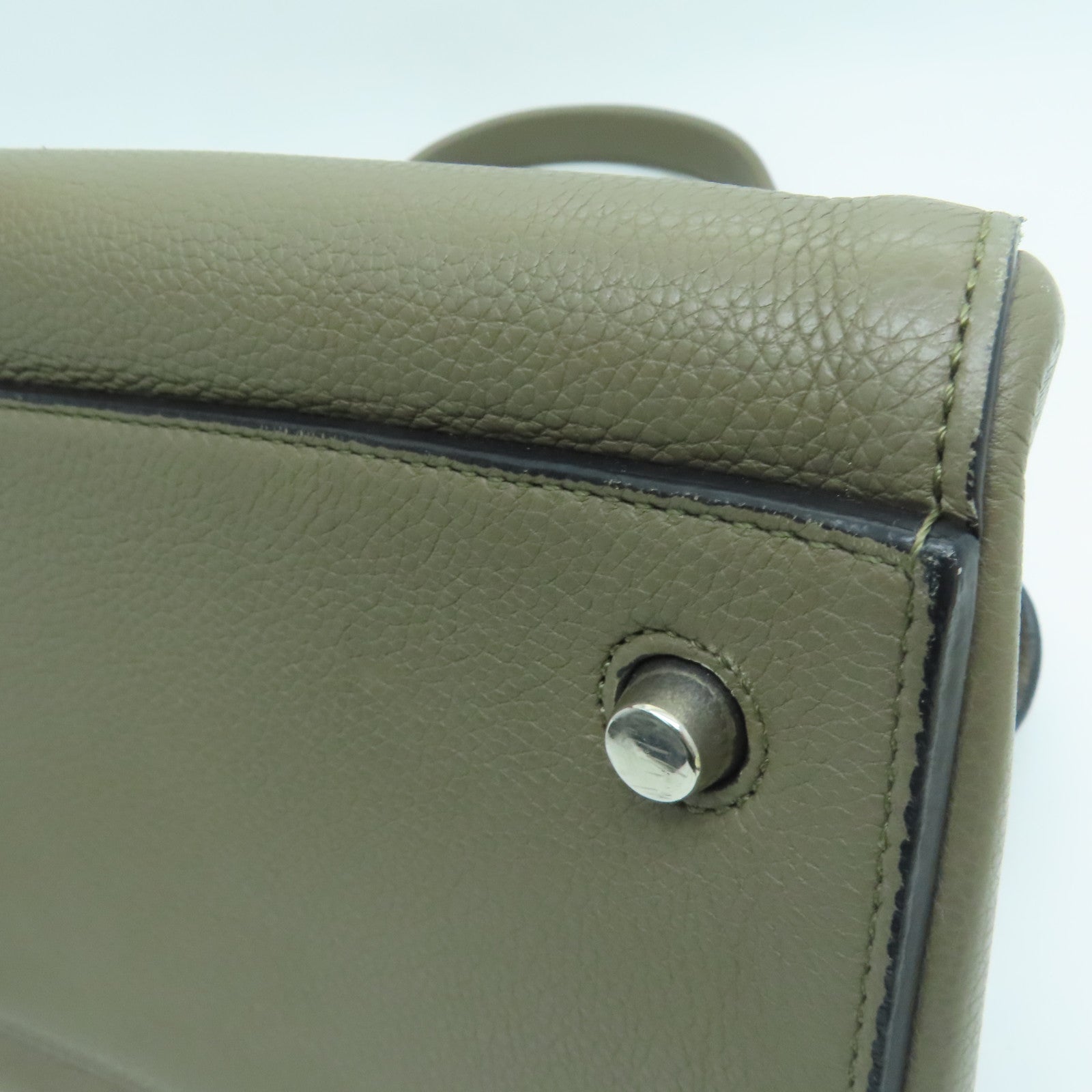CELINE 牛皮皮革Shoulder Bag银扣肩背袋灰色
