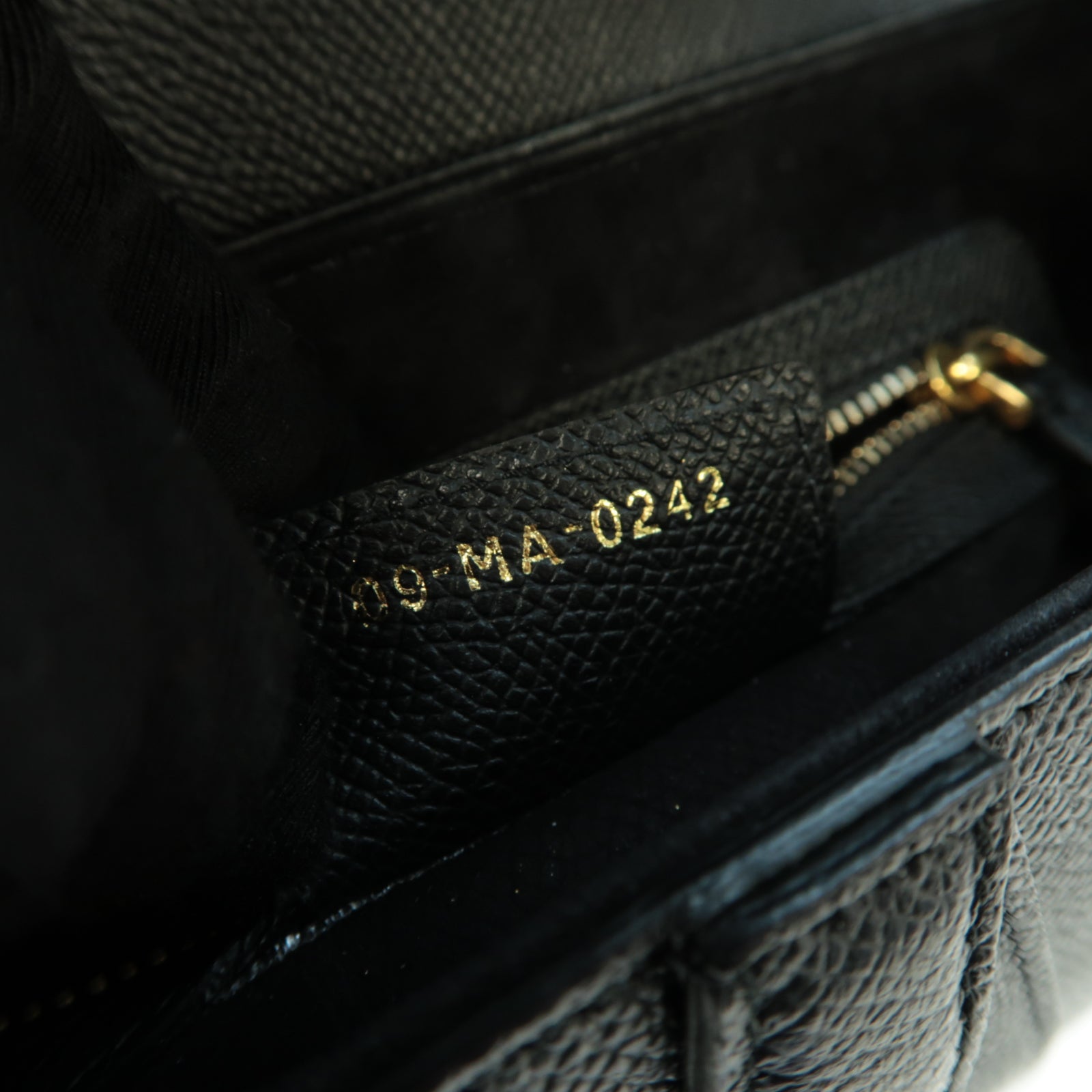 Dior 牛皮皮革Saddle Bag金扣手挽袋黒色