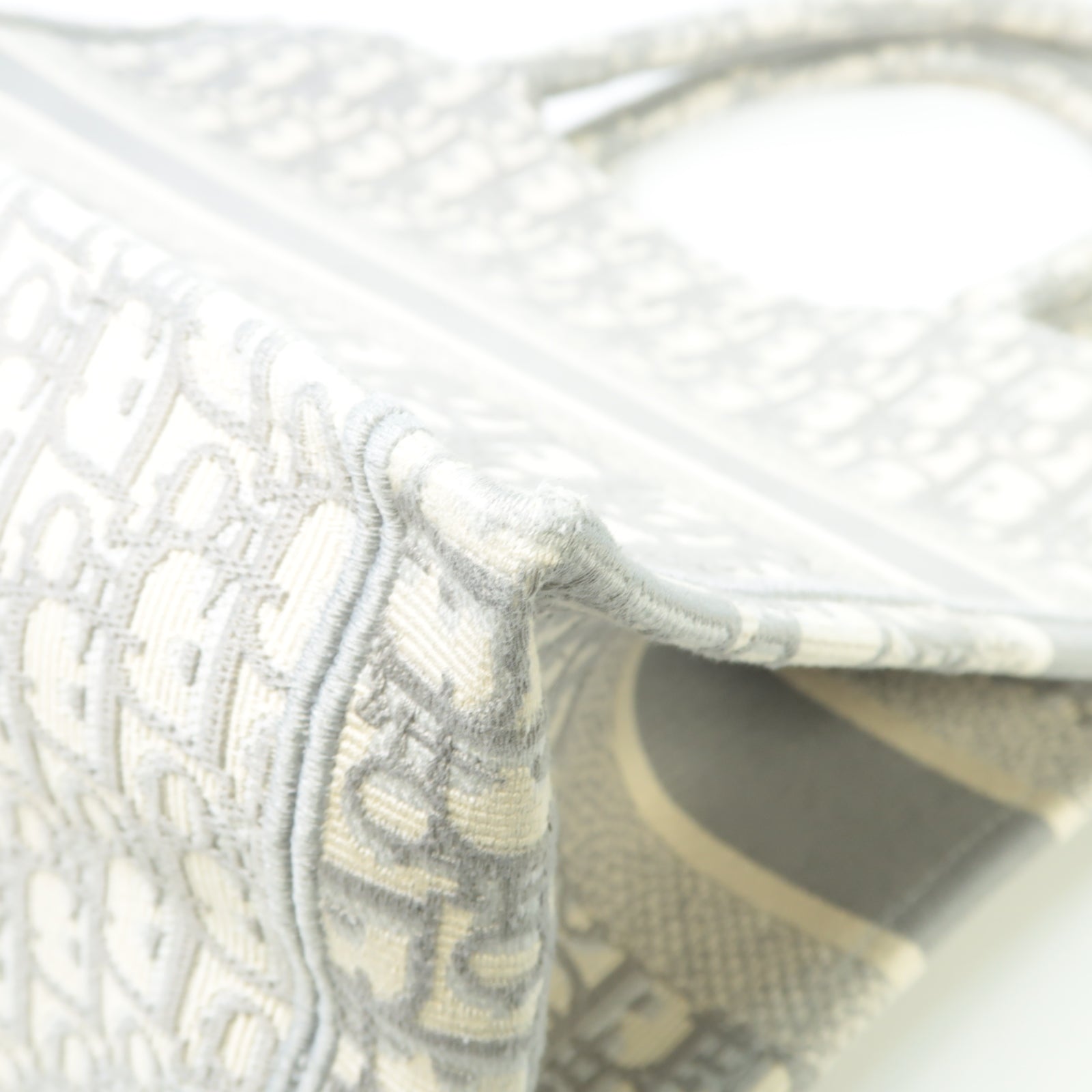 Dior 帆布Book Tote Medium手挽袋灰色