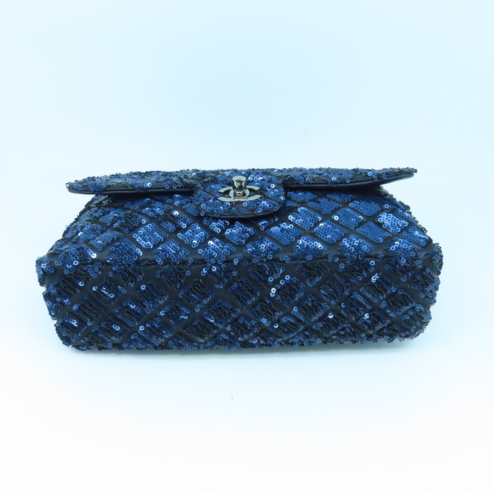 CHANEL Beaded Chain Shoulder Silver Buckle Chain Shoulder Bag Blue