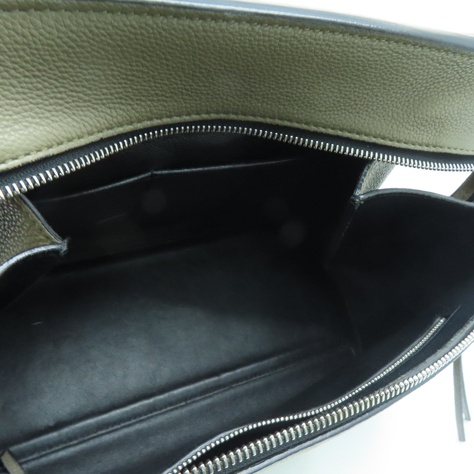 CELINE 牛皮皮革Shoulder Bag银扣肩背袋灰色