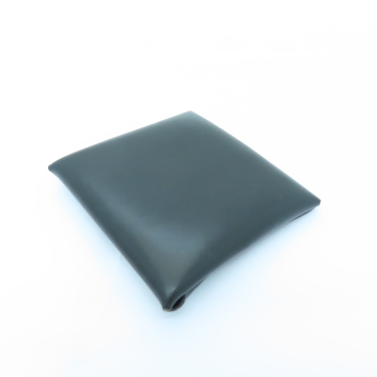 HERMES Box Calf皮革Calvi銀扣零錢包Noir黑色
