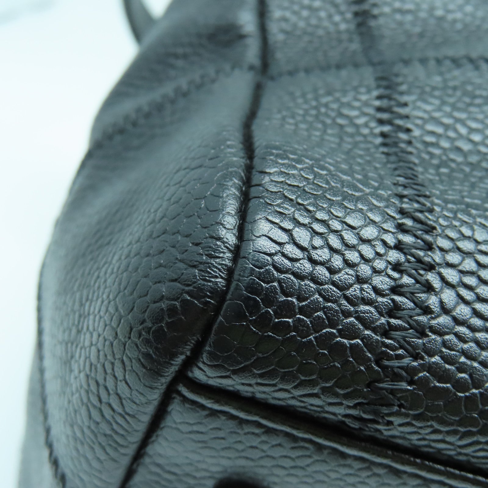 CHANEL 牛皮皮革Shoulder Bag銀扣肩背袋黑色