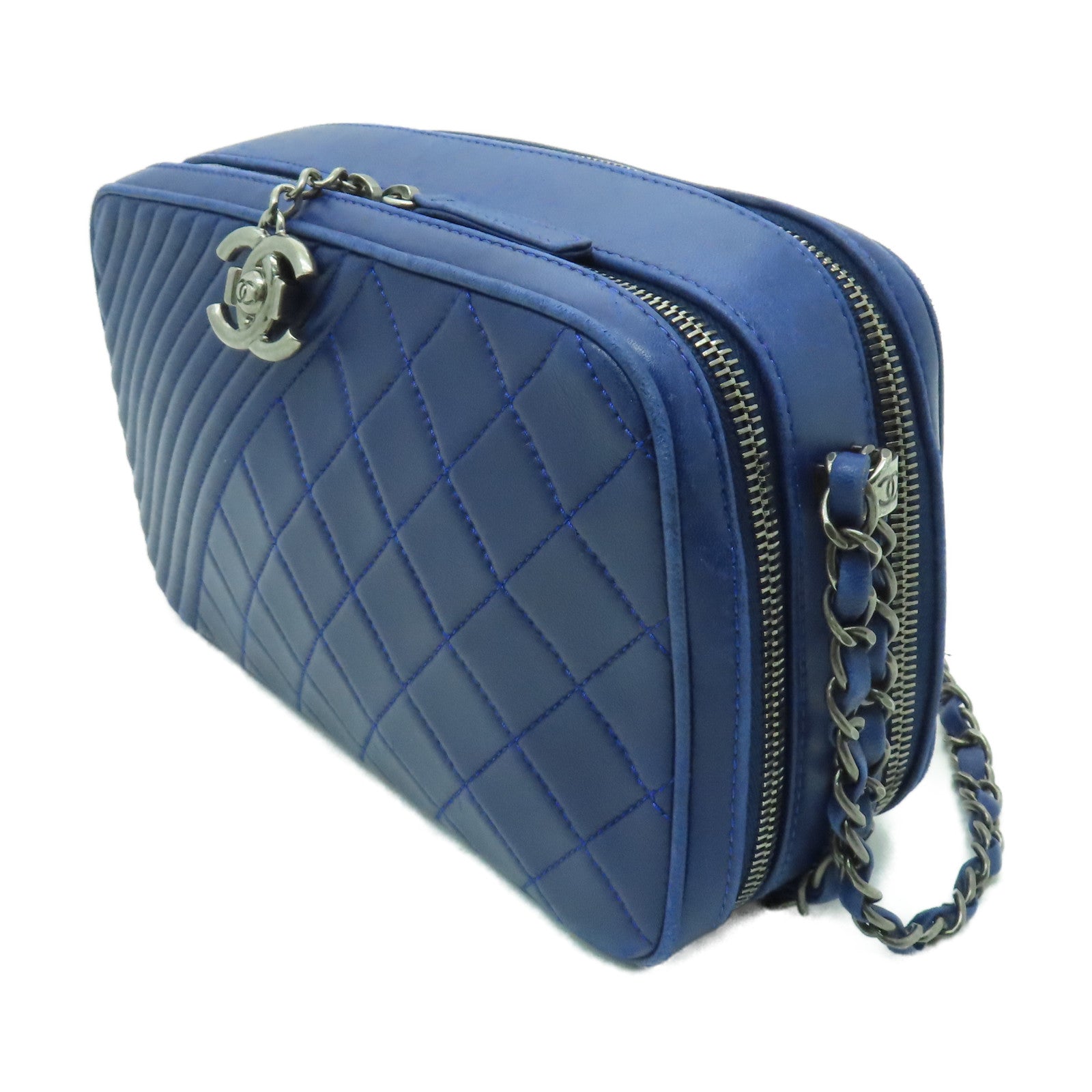 CHANEL 菱格牛皮皮革Coco Boy Camera Bag銀扣鏈帶肩背袋藍色