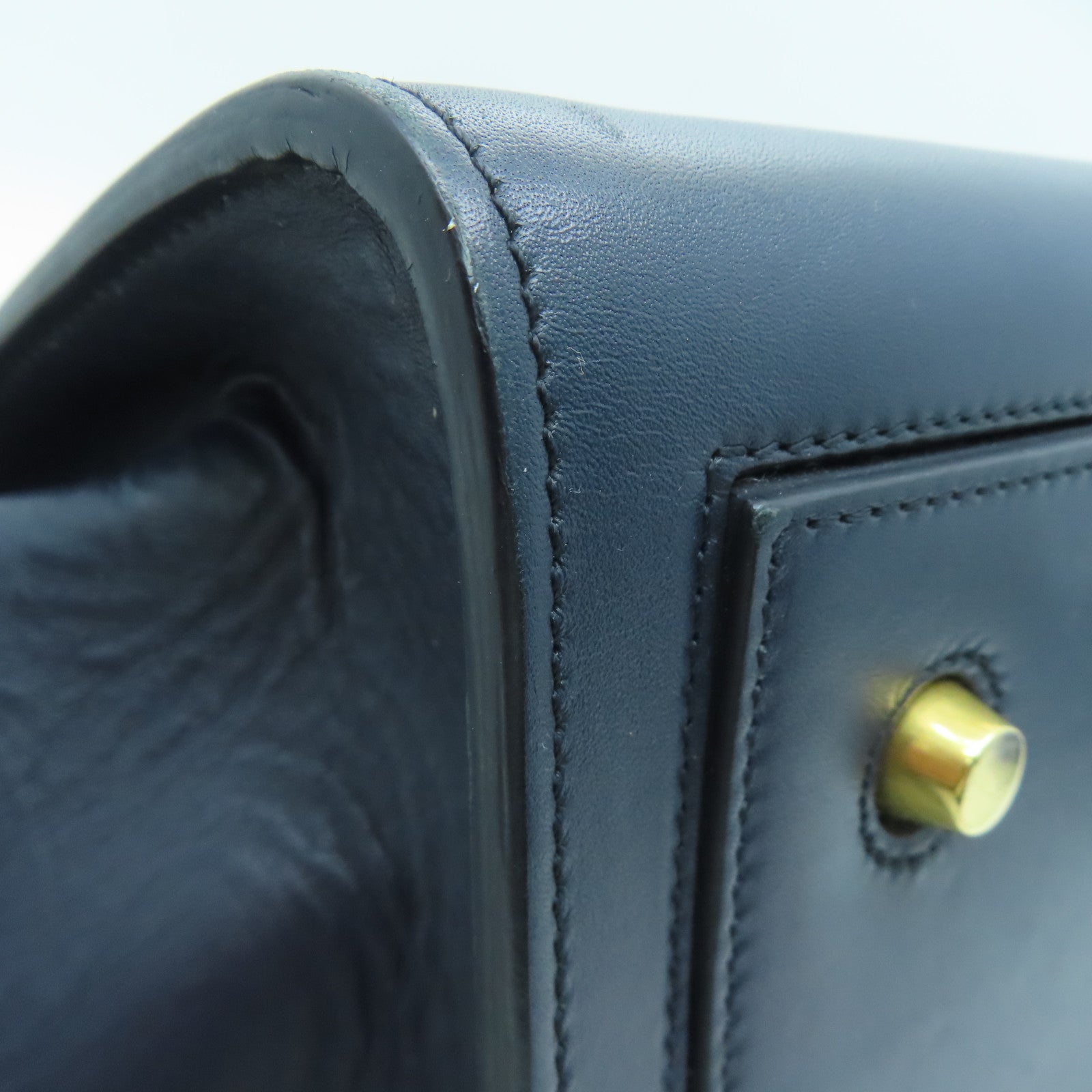 CELINE 牛皮皮革金扣肩背袋深藍色