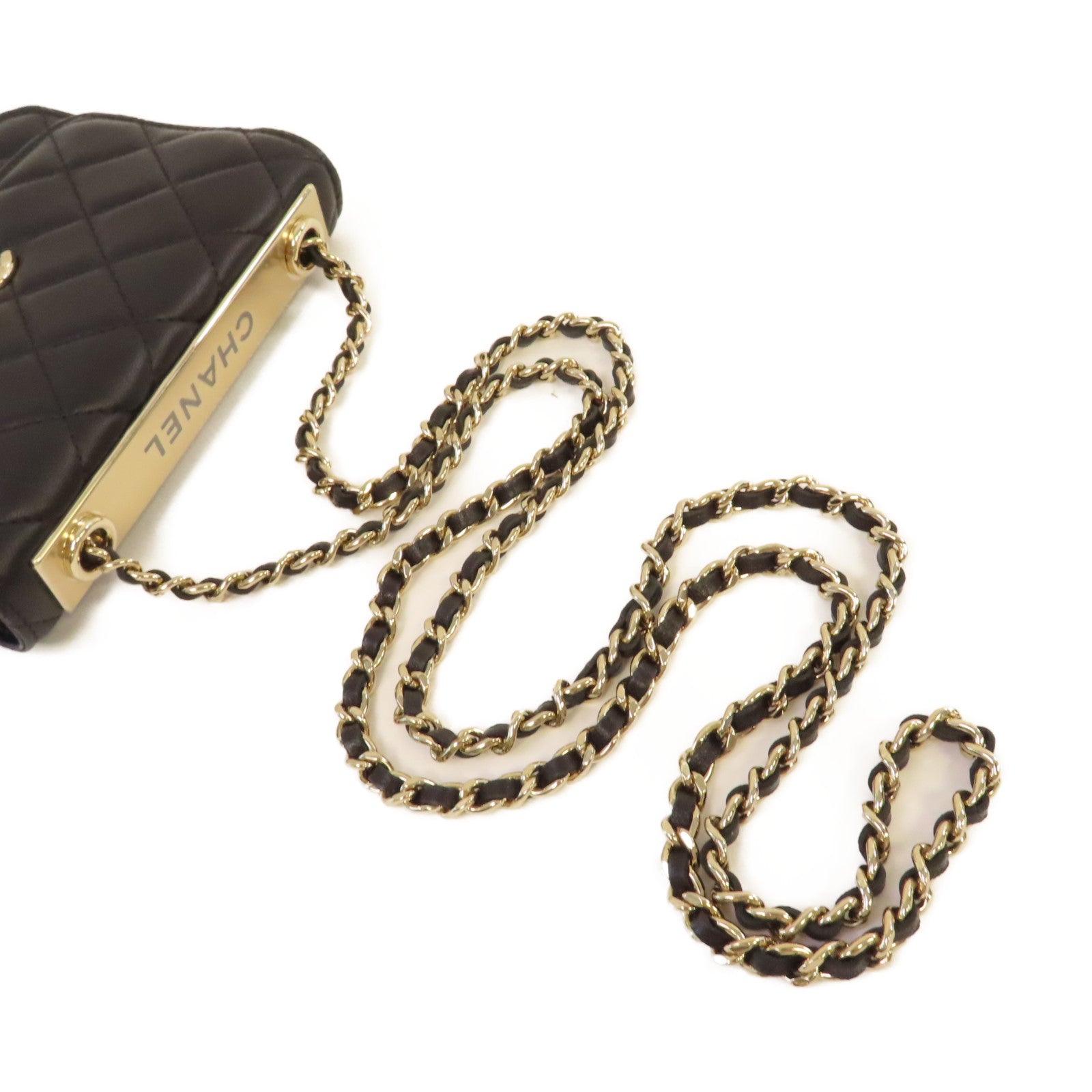 CHANEL 菱格羊皮皮革Trendy WOC Chain Shoulder Bag金扣鏈帶肩背袋黑色