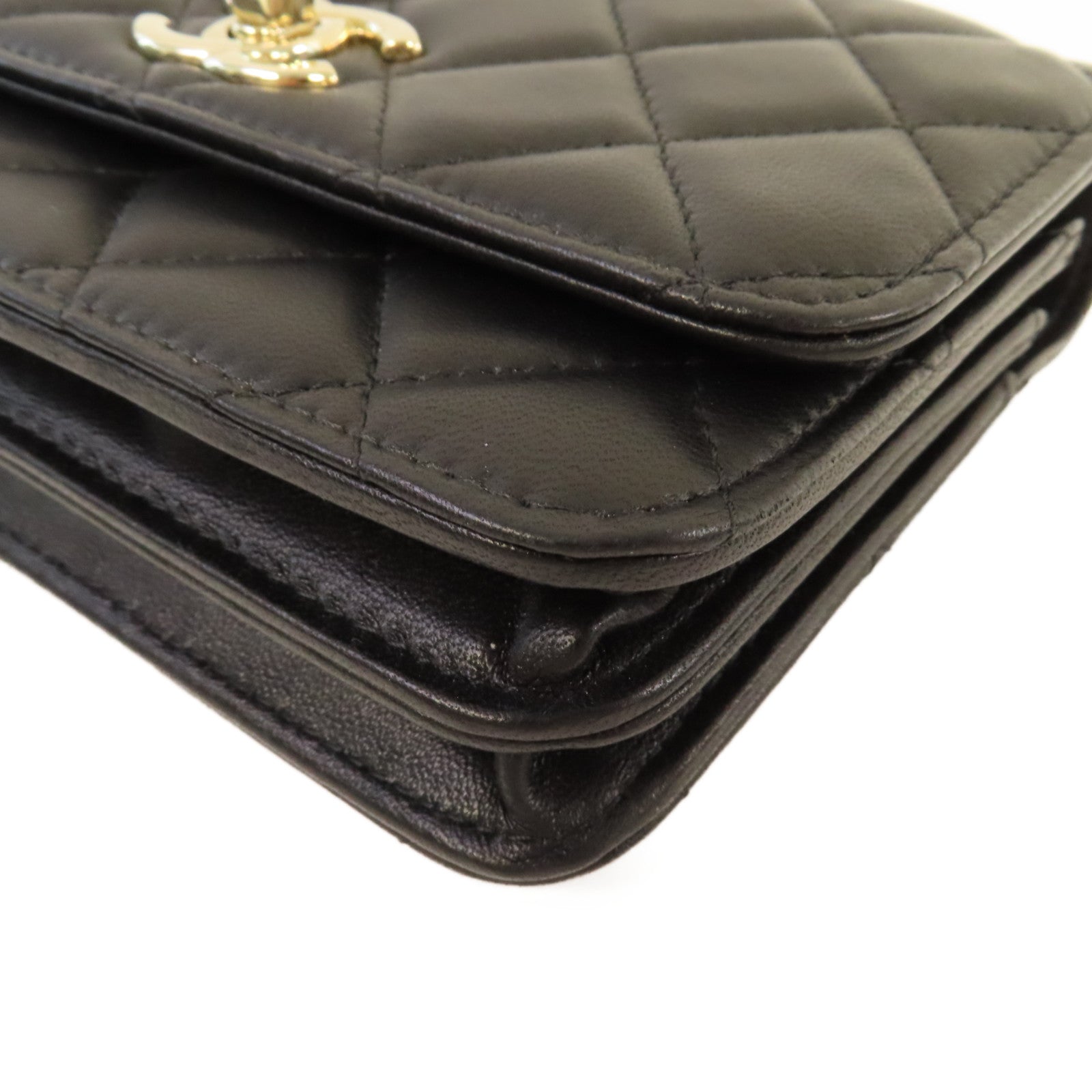 CHANEL 菱格羊皮皮革Trendy WOC Chain Shoulder Bag金扣鏈帶肩背袋黑色
