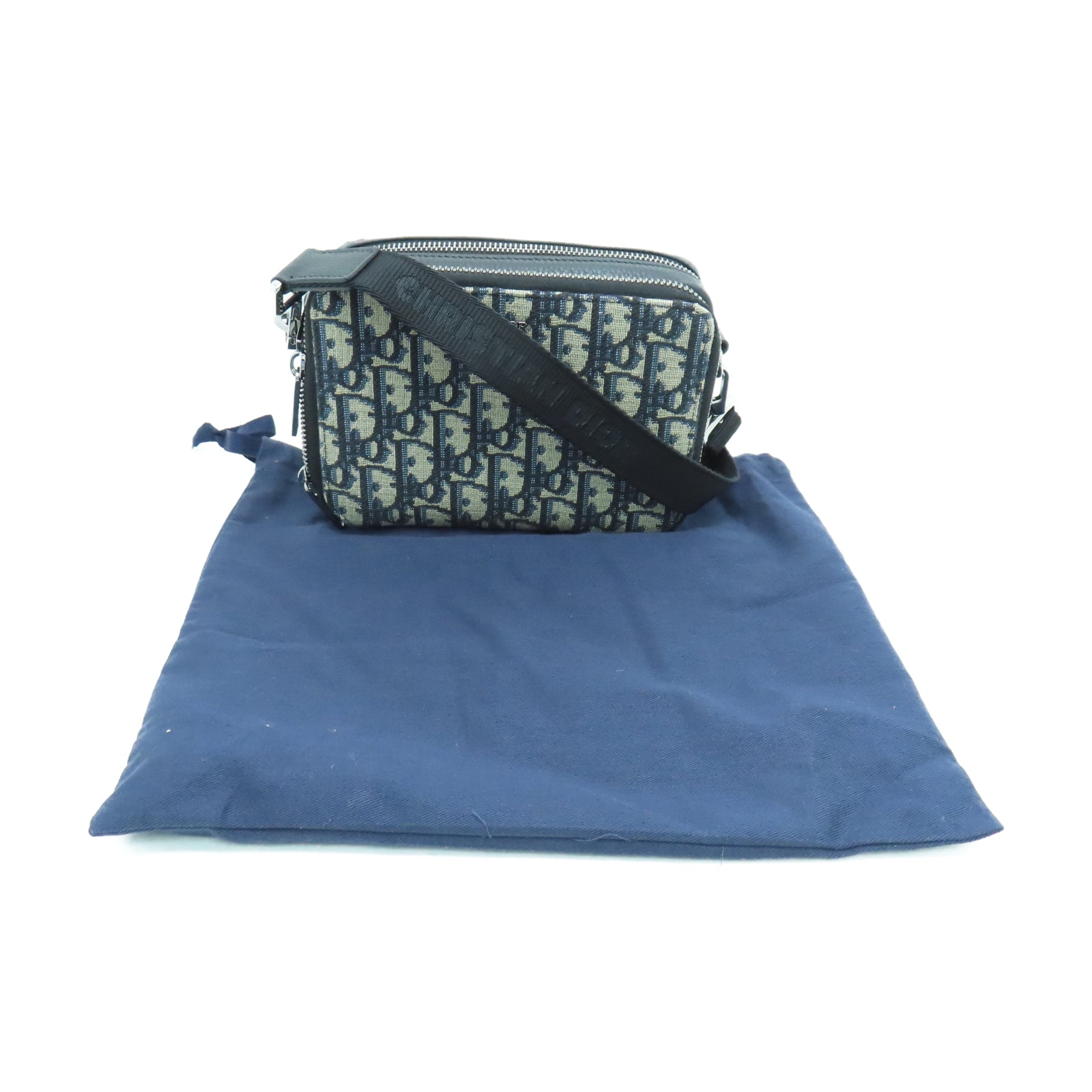 Dior 帆布Pouch With Strap銀扣肩背袋黑色/棕色