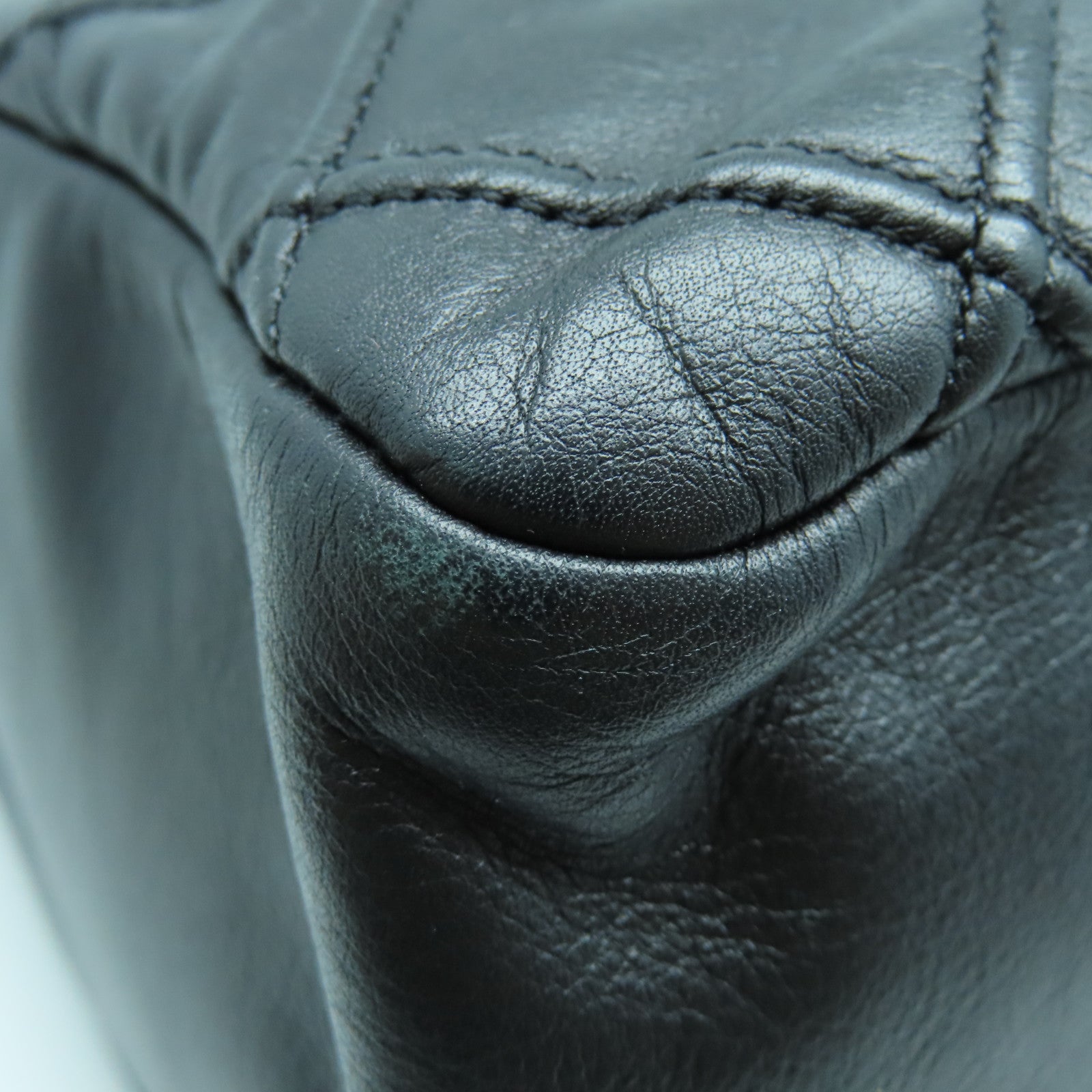 CHANEL 菱格羊皮皮革Chain Shoulder Bag金扣鏈帶肩背袋黑色