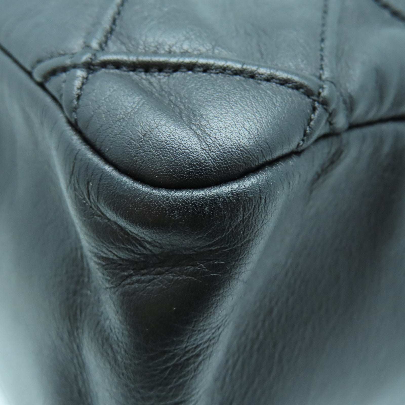 CHANEL 菱格羊皮皮革Chain Shoulder Bag金扣鏈帶肩背袋黑色