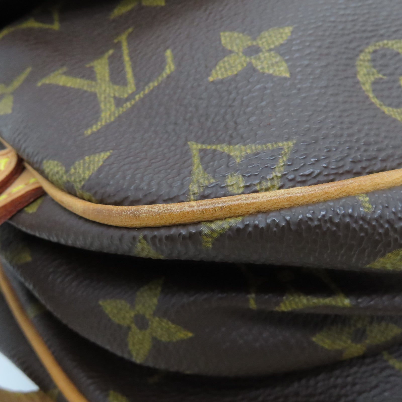 LOUIS VUITTON Monogram Saumur 30金扣肩背袋棕色