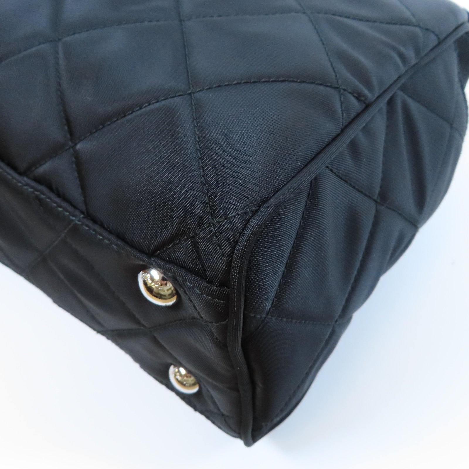 PRADA 菱格尼龍Shoulder Bag銀扣肩背袋黑色