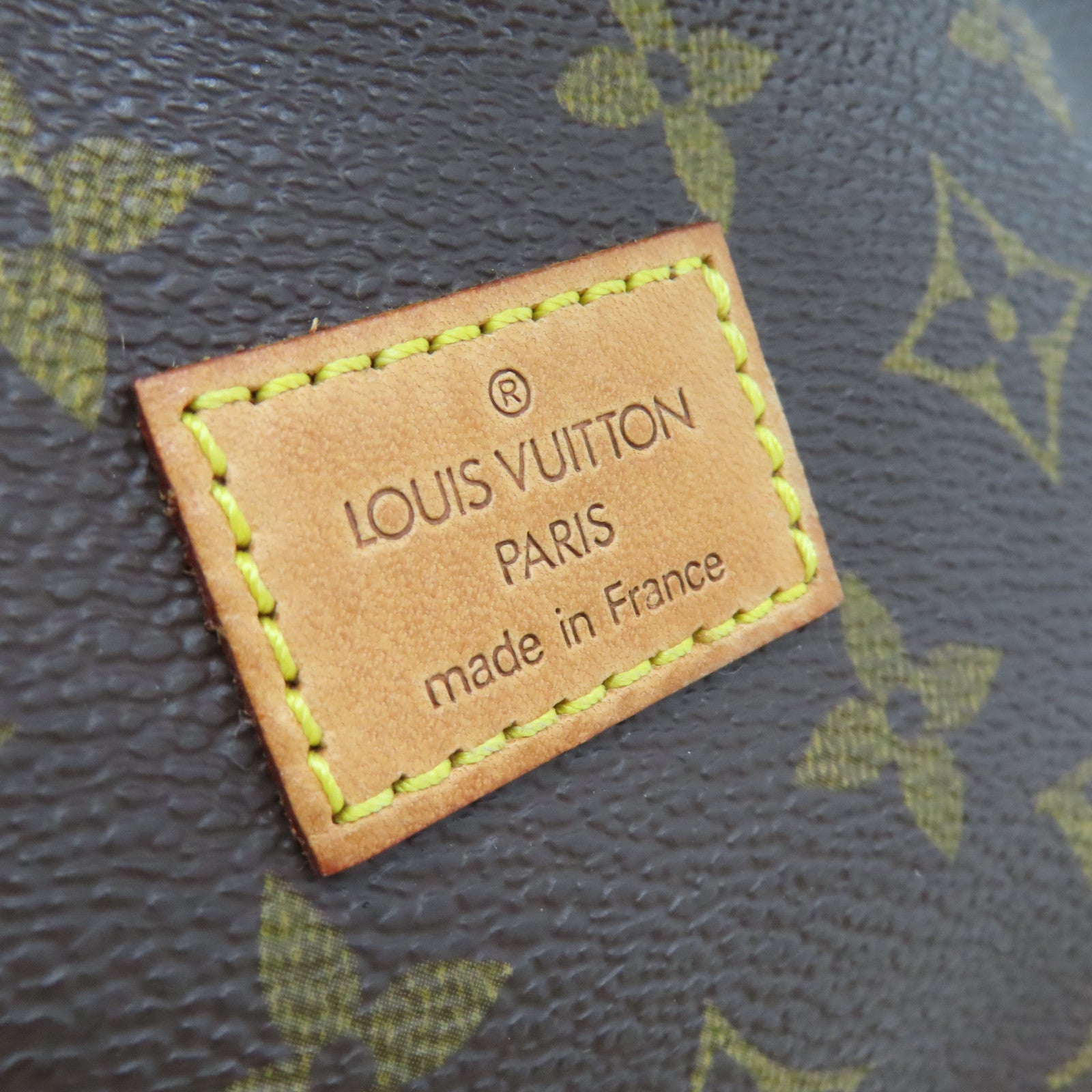 LOUIS VUITTON Monogram Saumur 30金扣肩背袋棕色