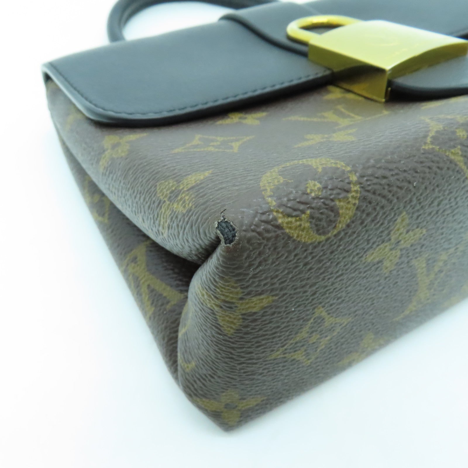 LOUIS VUITTON Monogram Locky BB金扣手挽肩背兩用袋黑色/棕色